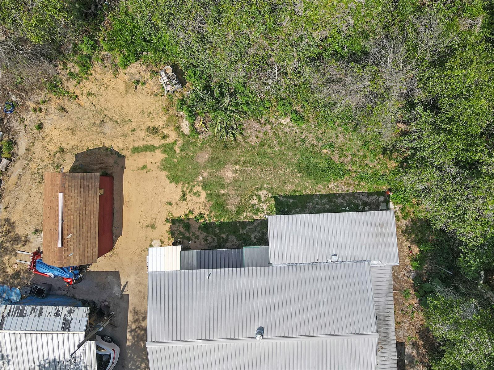 Listing photo id 25 for 4748 Merlin Circle