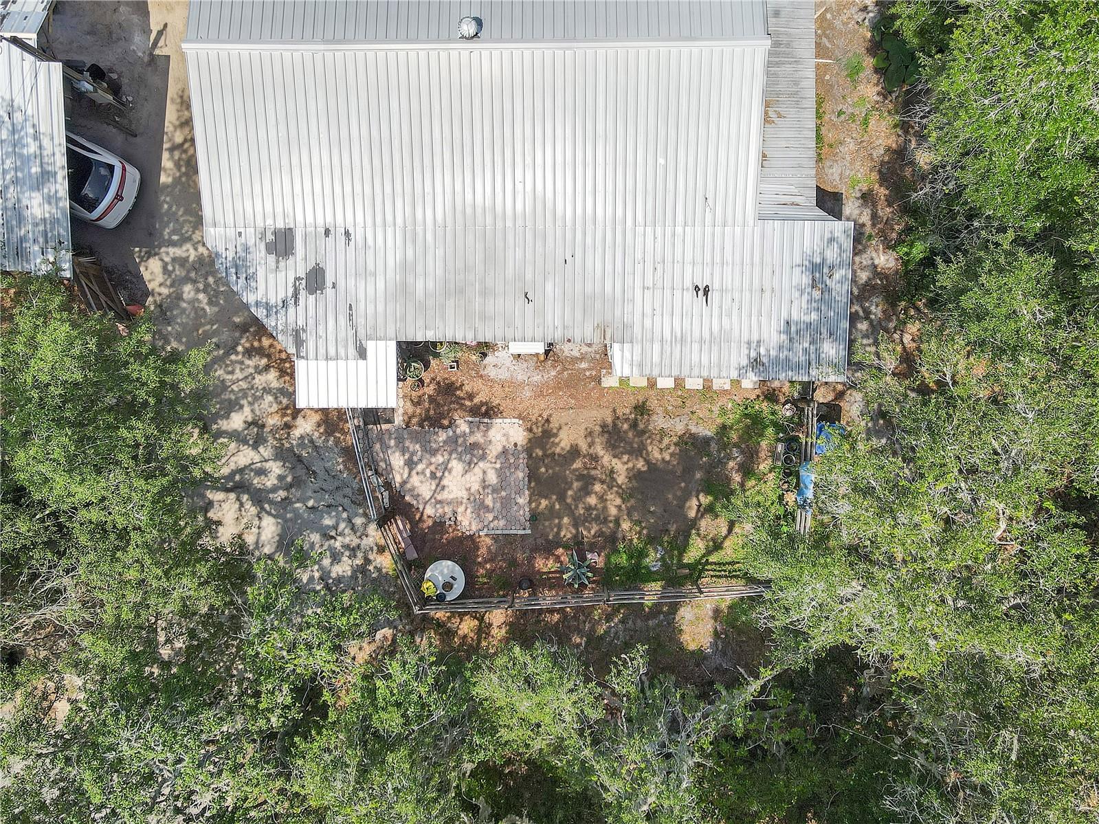 Listing photo id 27 for 4748 Merlin Circle