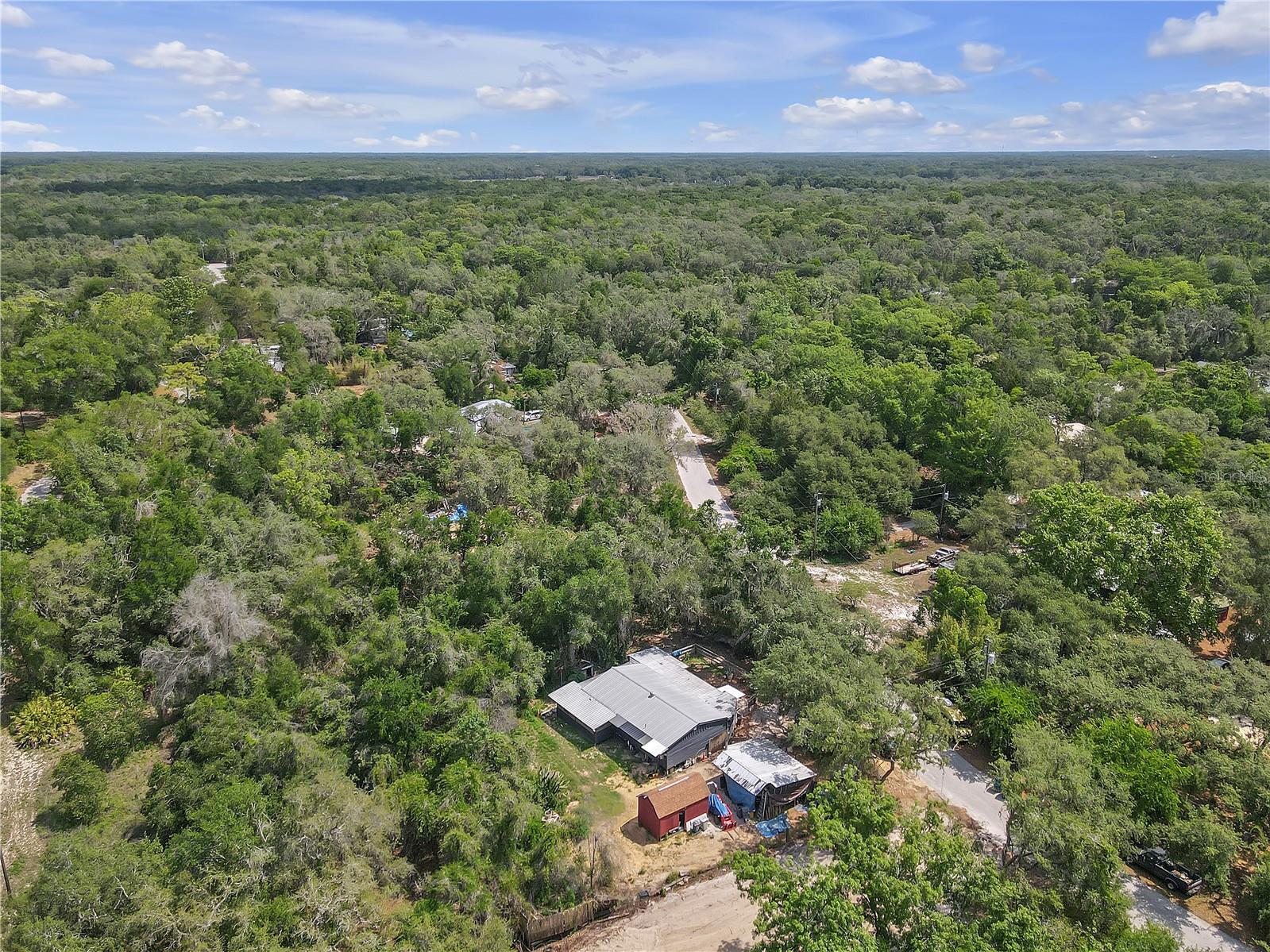 Listing photo id 30 for 4748 Merlin Circle