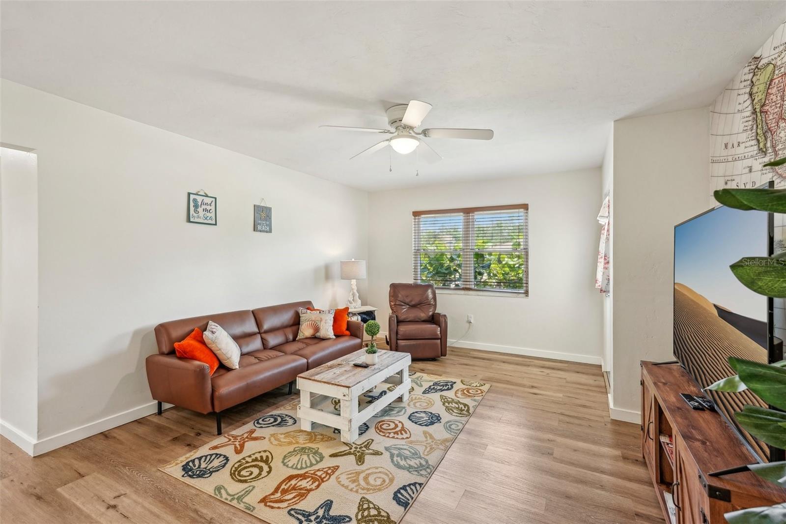 Image 7 of 35 For 2626 Cheryle Lane