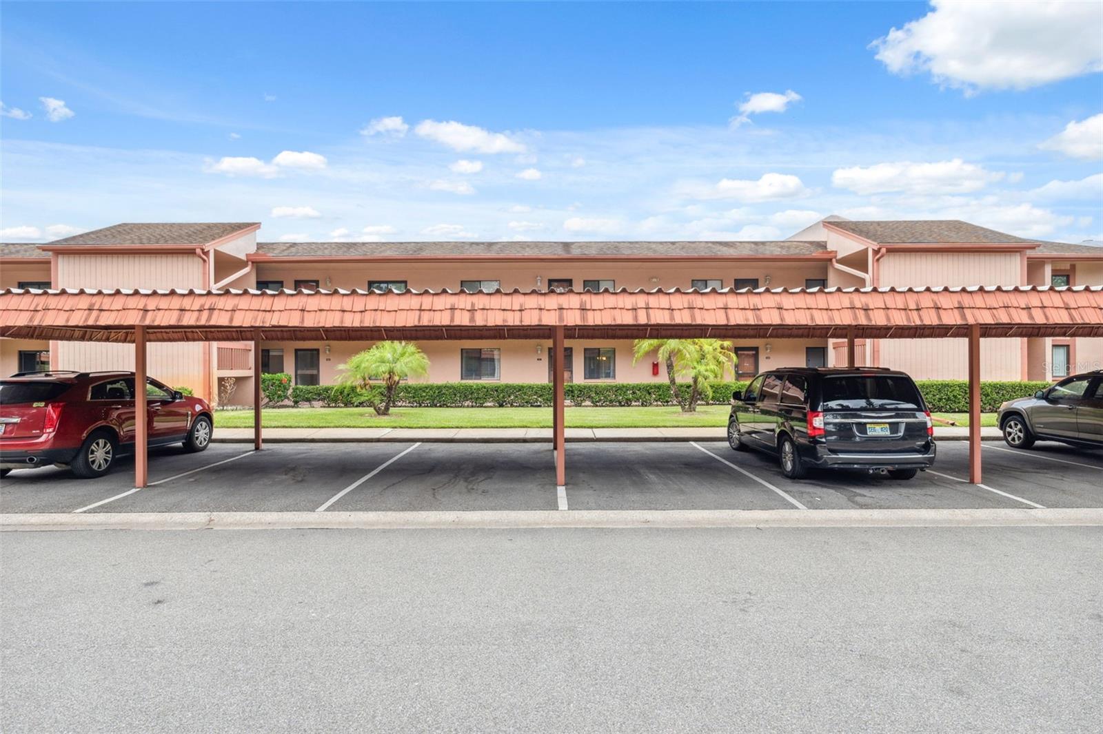 Listing photo id 30 for 143 Lakeside Drive 143