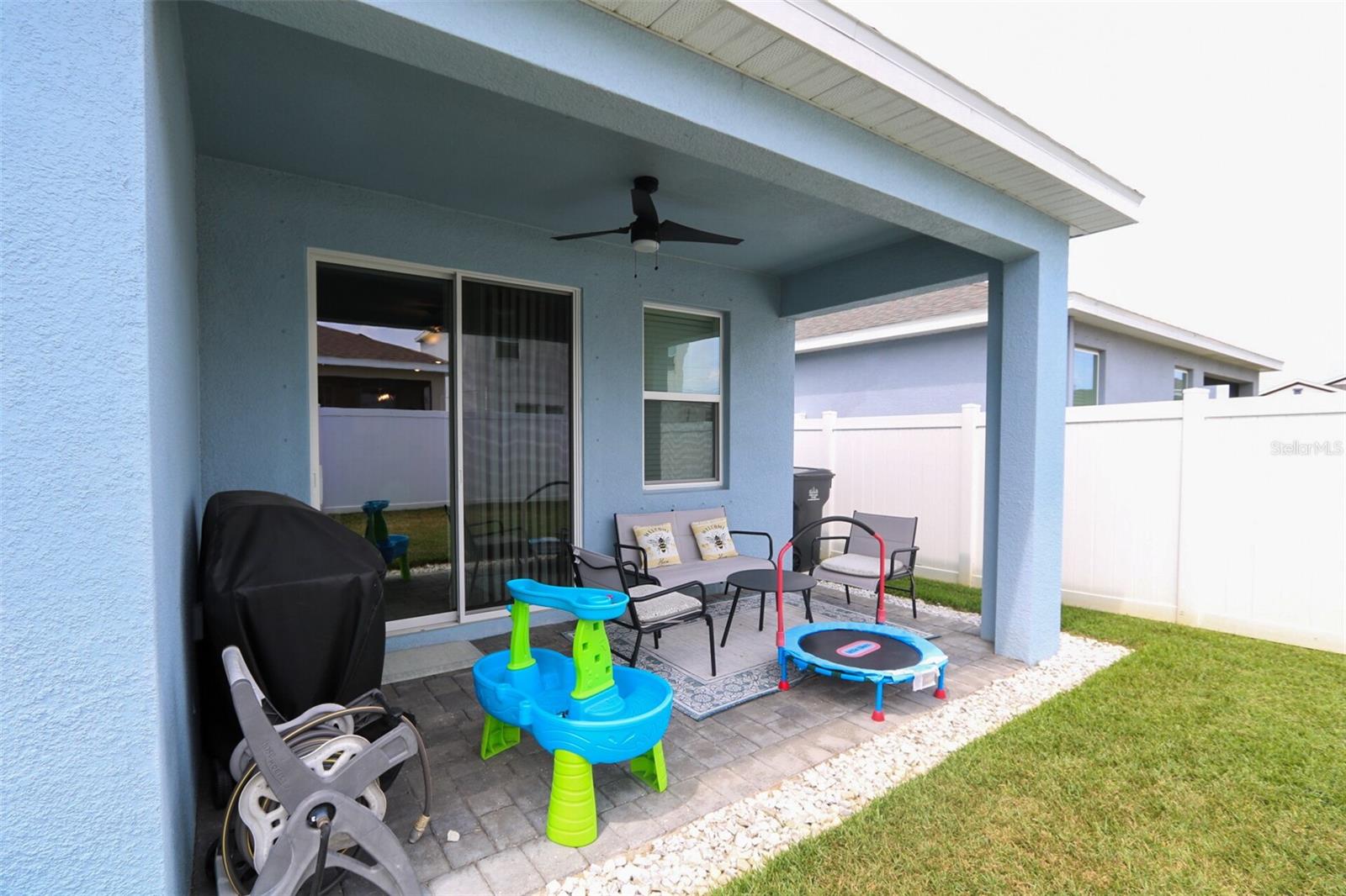 Image 19 of 21 For 11837 Clare Hill Avenue