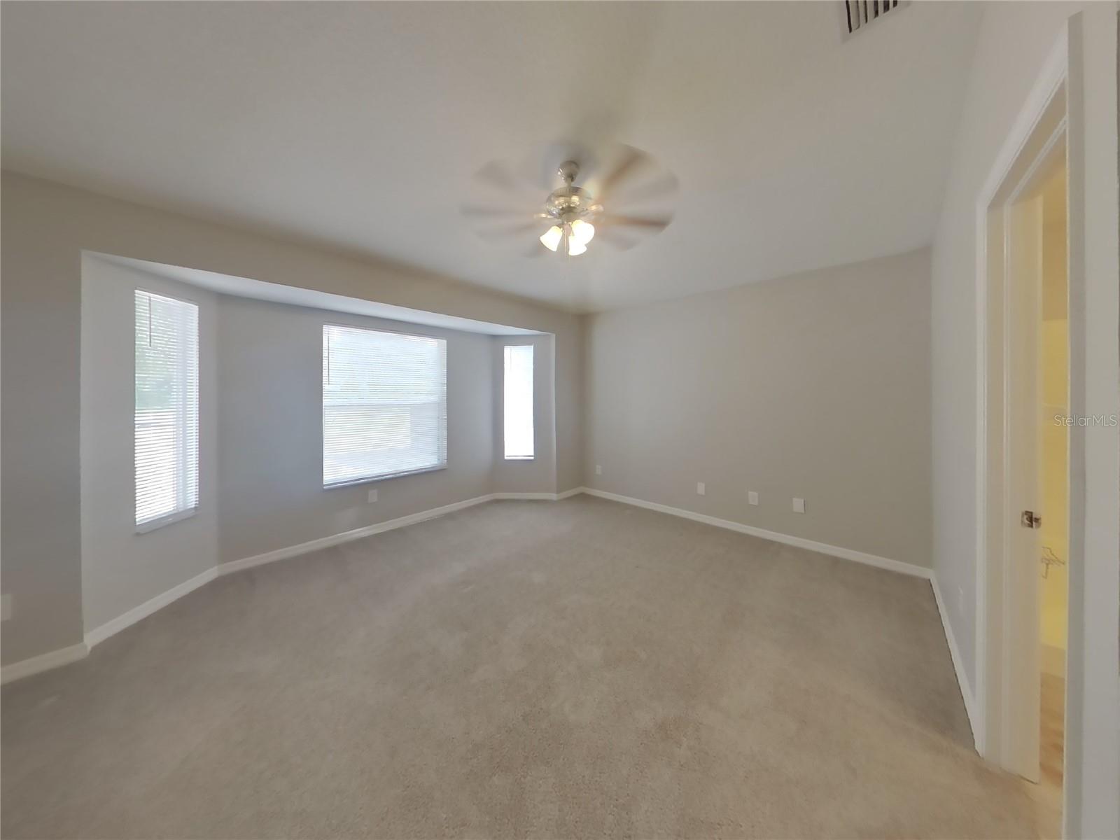 Image 6 of 15 For 1404 Marsh Wood Drive