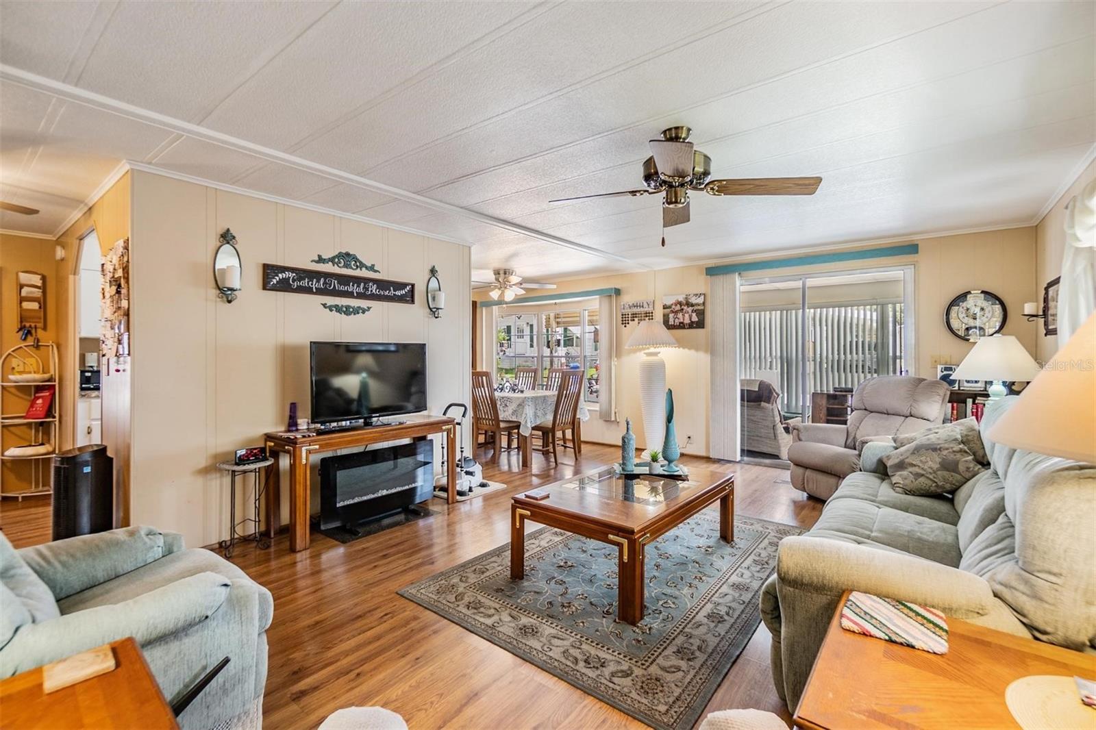 Image 18 of 38 For 7053 El Conquistador Street