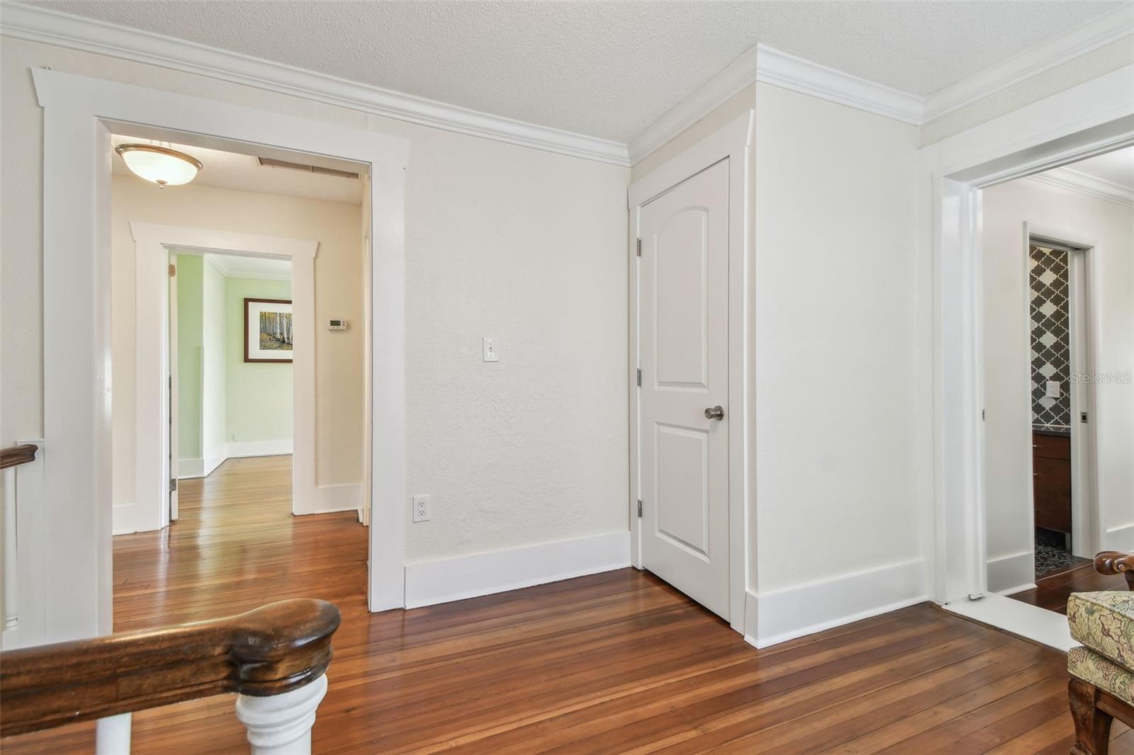 Image 37 of 78 For 834 26th Avenue N
