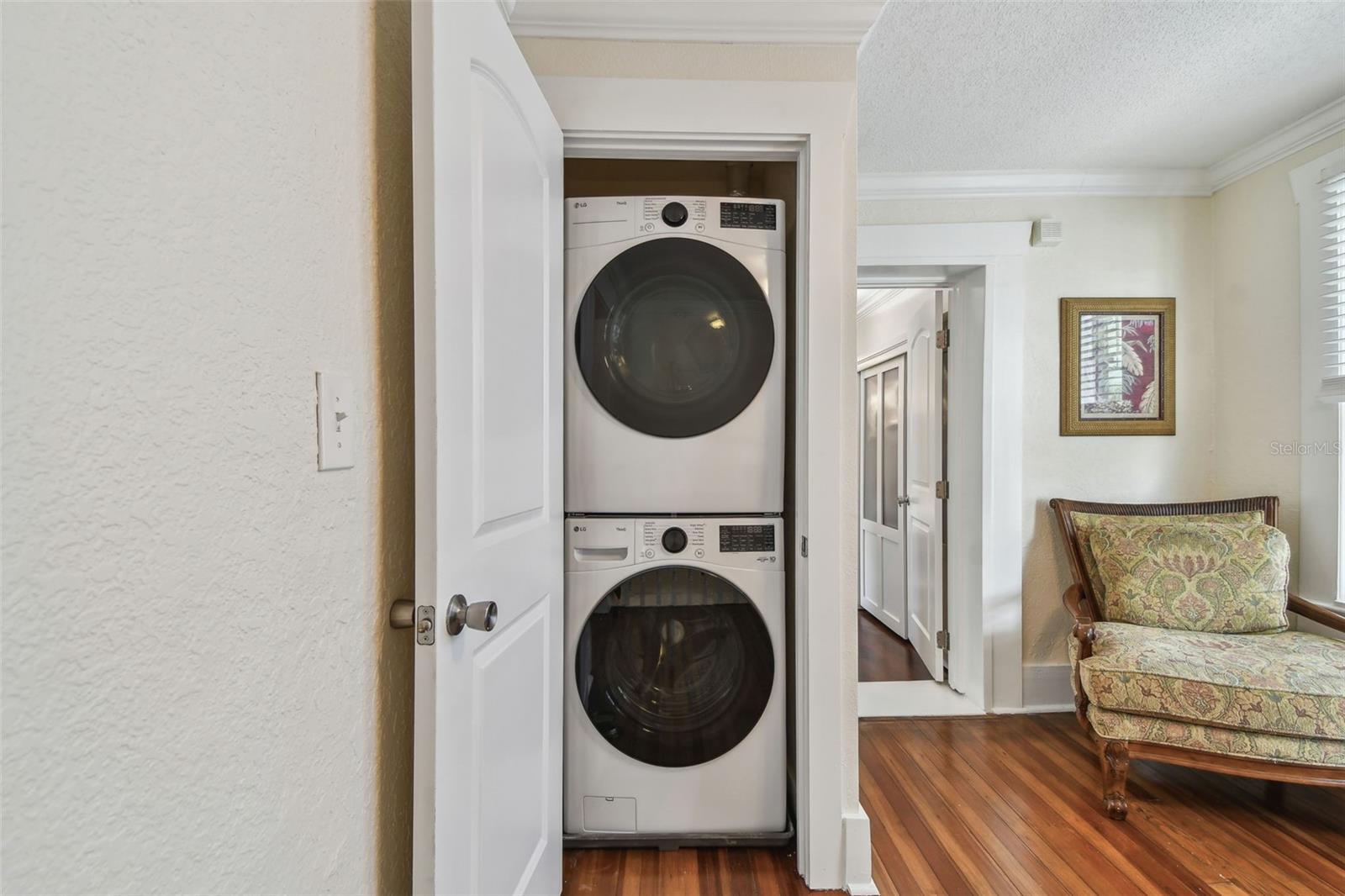 Image 38 of 78 For 834 26th Avenue N
