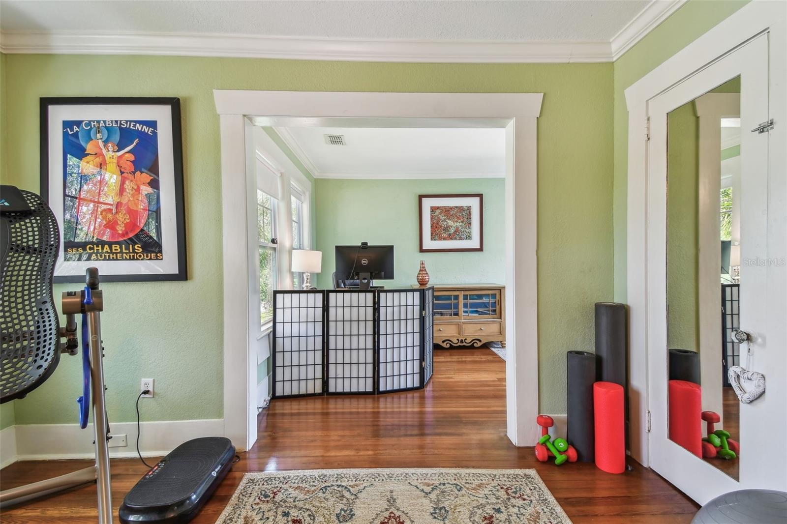 Image 49 of 78 For 834 26th Avenue N