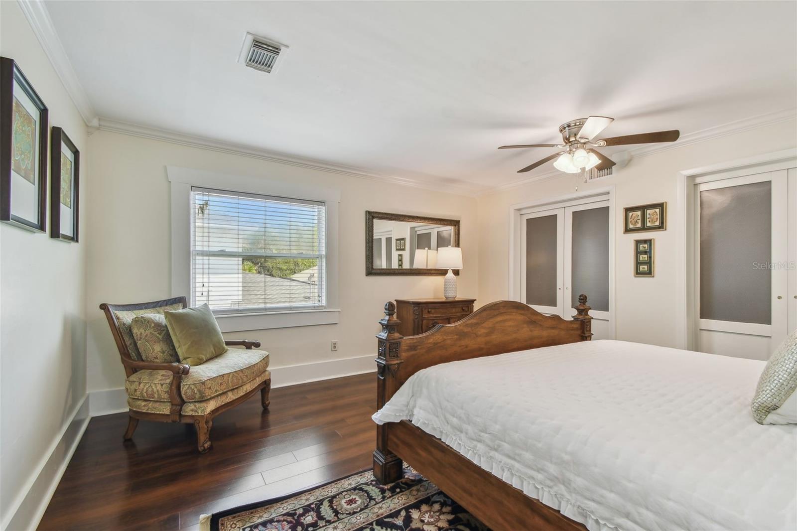 Image 55 of 78 For 834 26th Avenue N