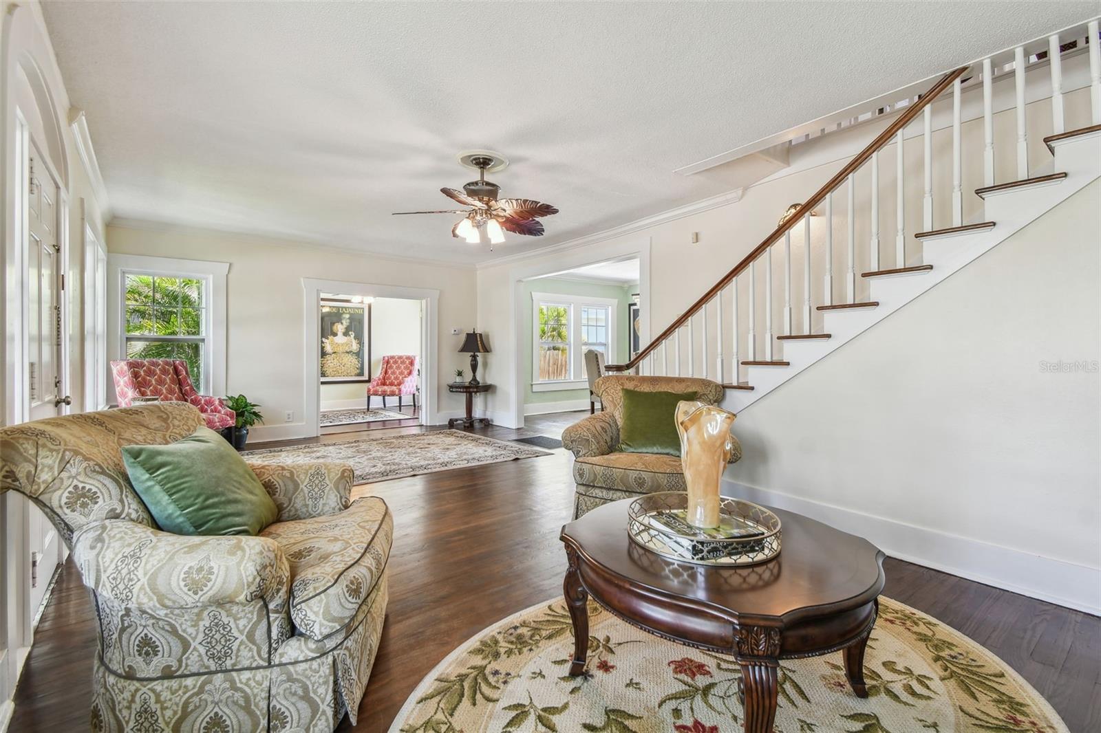 Image 9 of 78 For 834 26th Avenue N