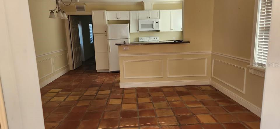 Image 2 of 5 For 2103 Doud Street