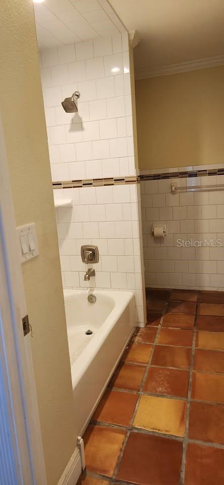 Image 4 of 5 For 2103 Doud Street