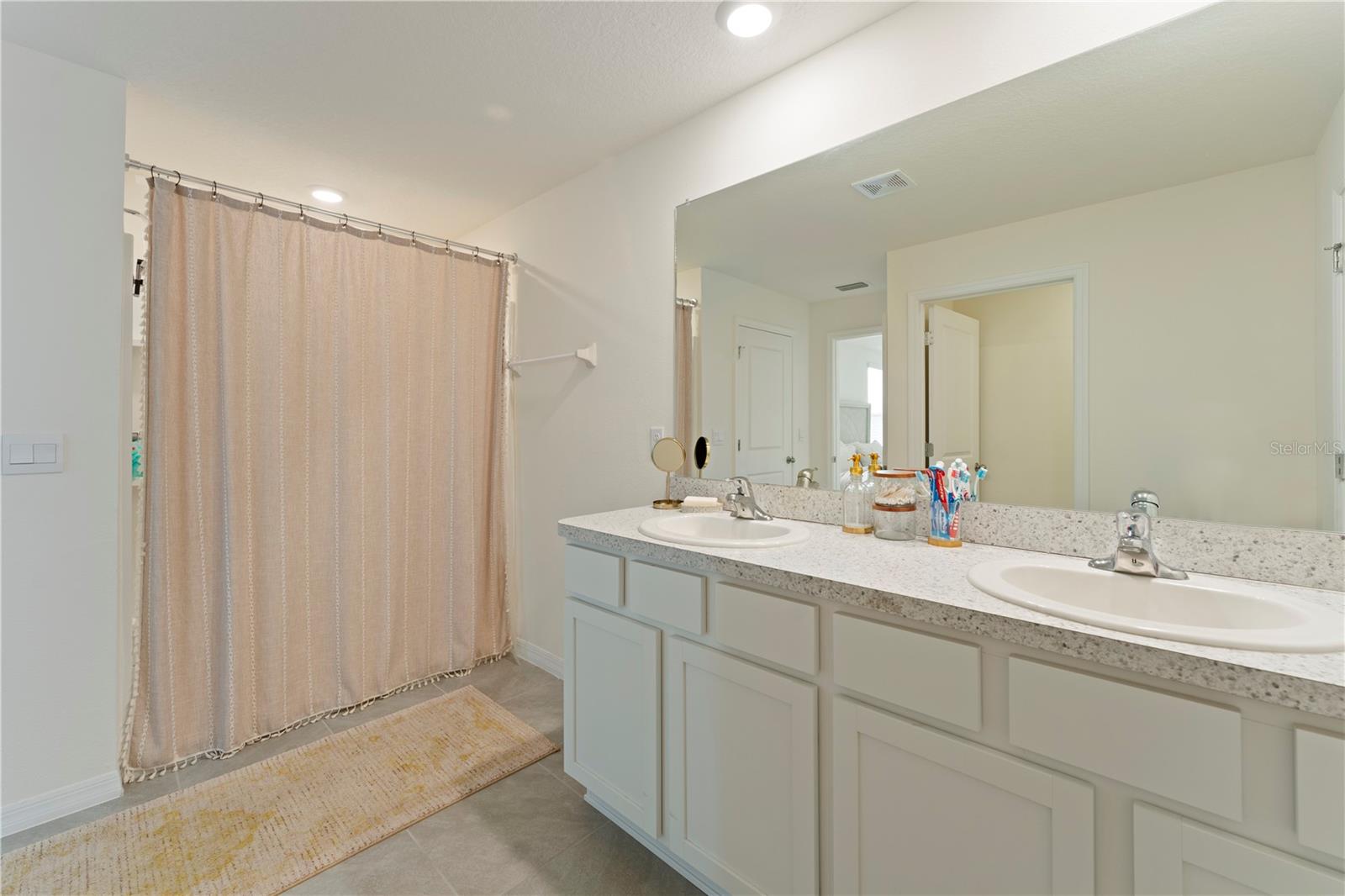 Image 22 of 38 For 13734 Whiskey Daisy Drive
