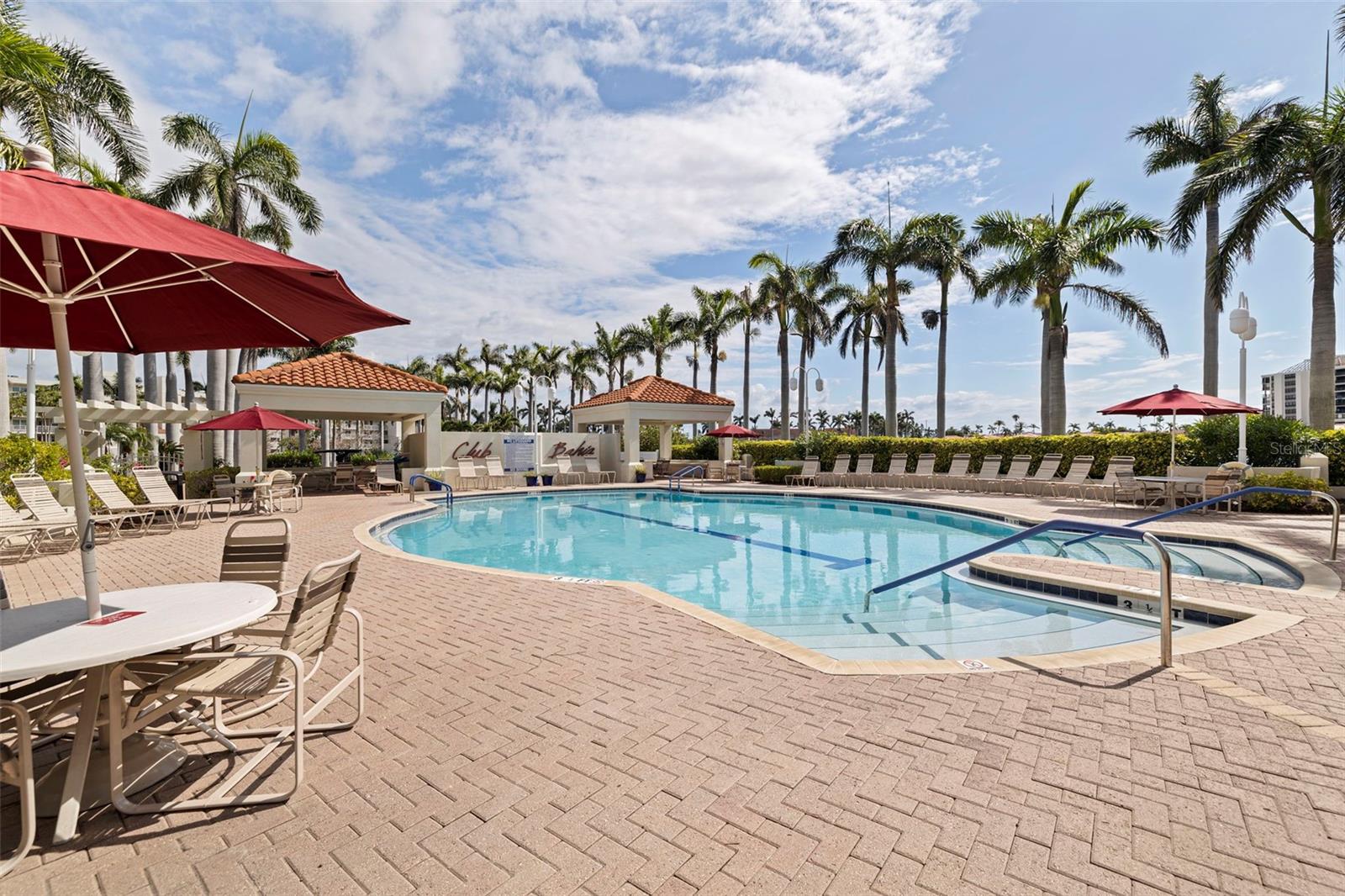Image 32 of 38 For 6105 Bahia Del Mar Circle 683