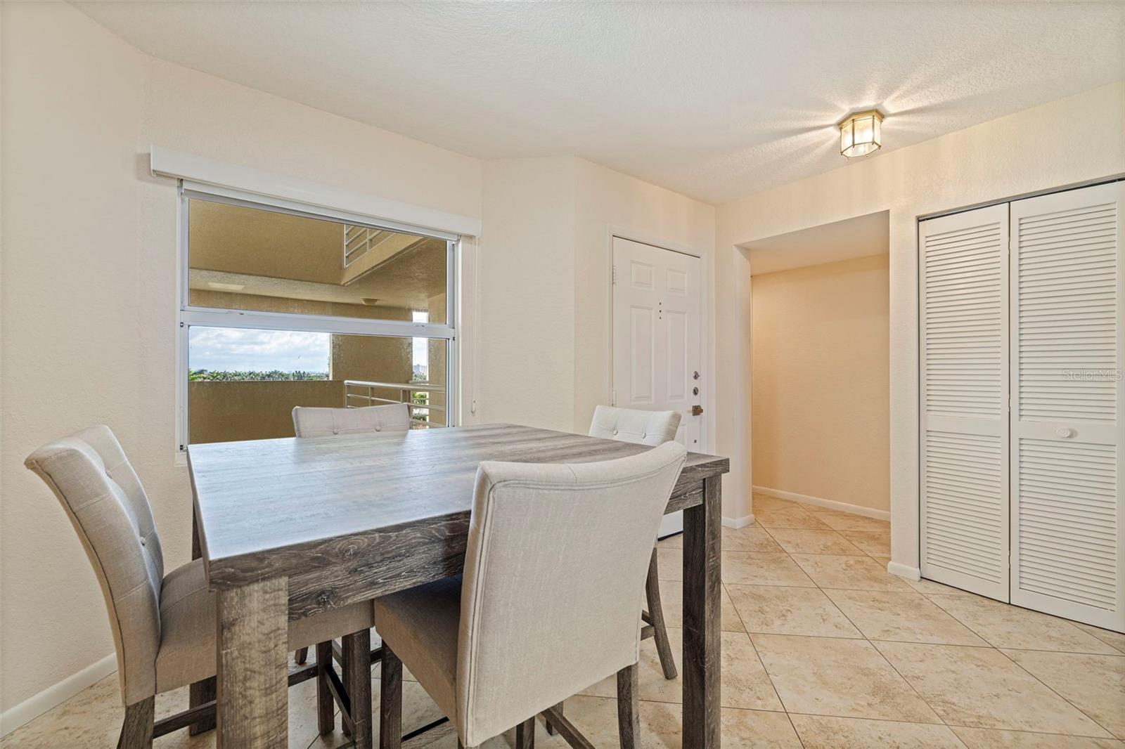 Image 9 of 38 For 6105 Bahia Del Mar Circle 683