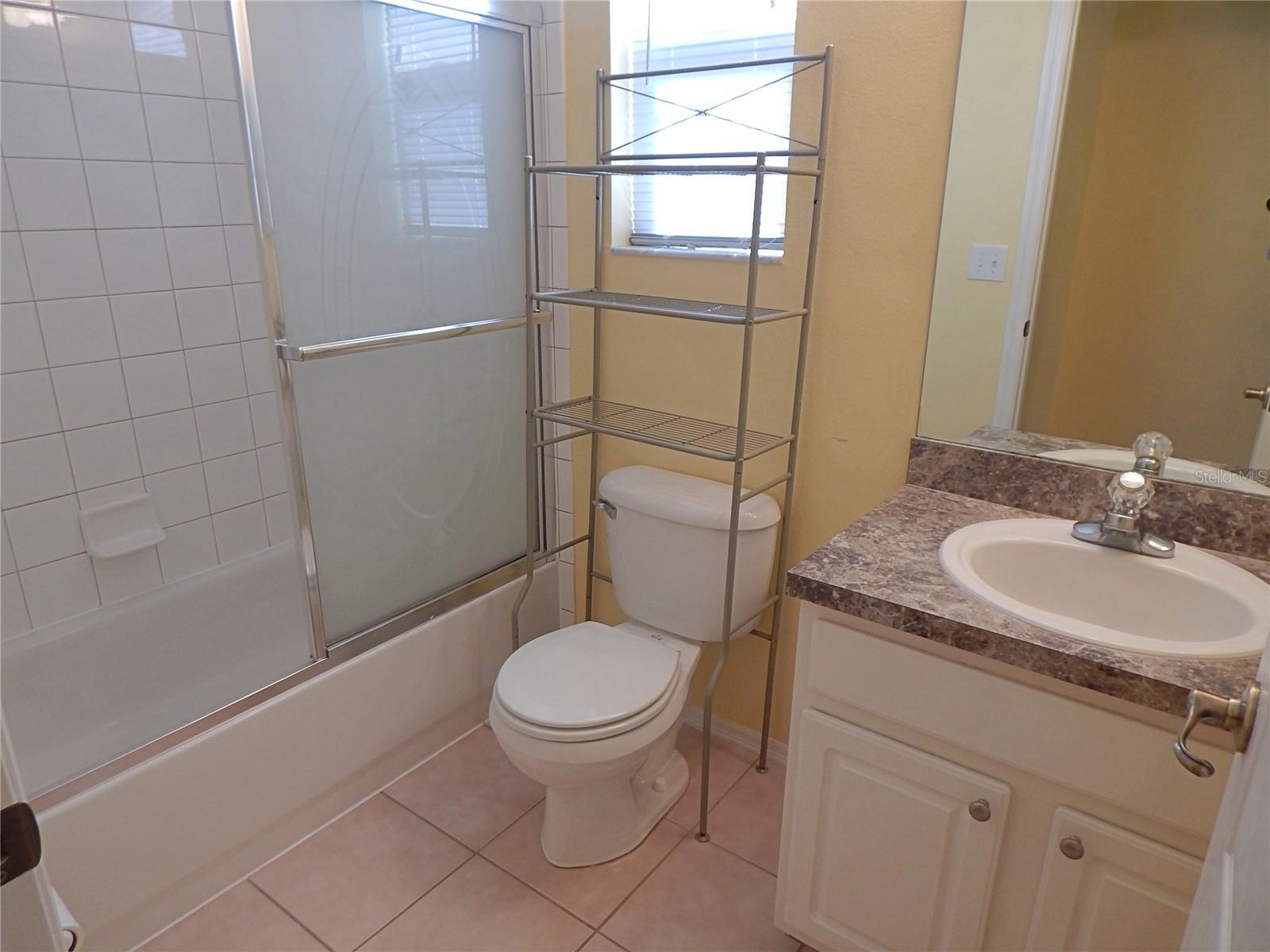 Image 16 of 28 For 5869 Meadowpark Place
