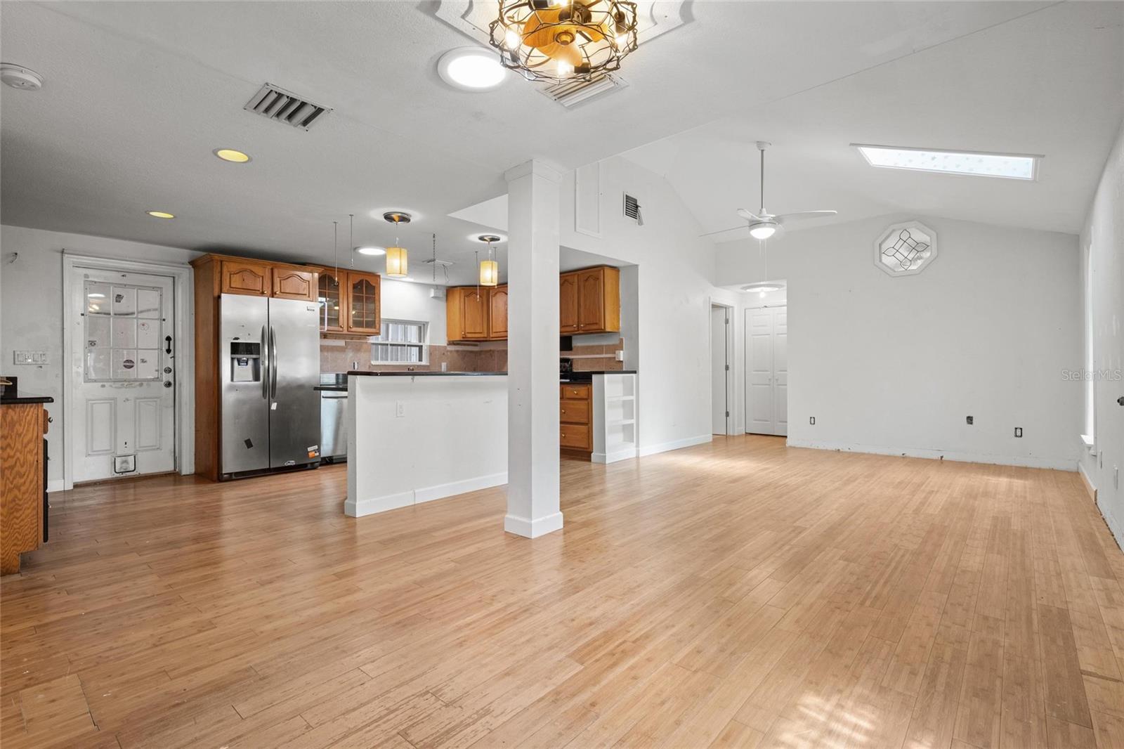 Image 17 of 34 For 1021 15th Street
