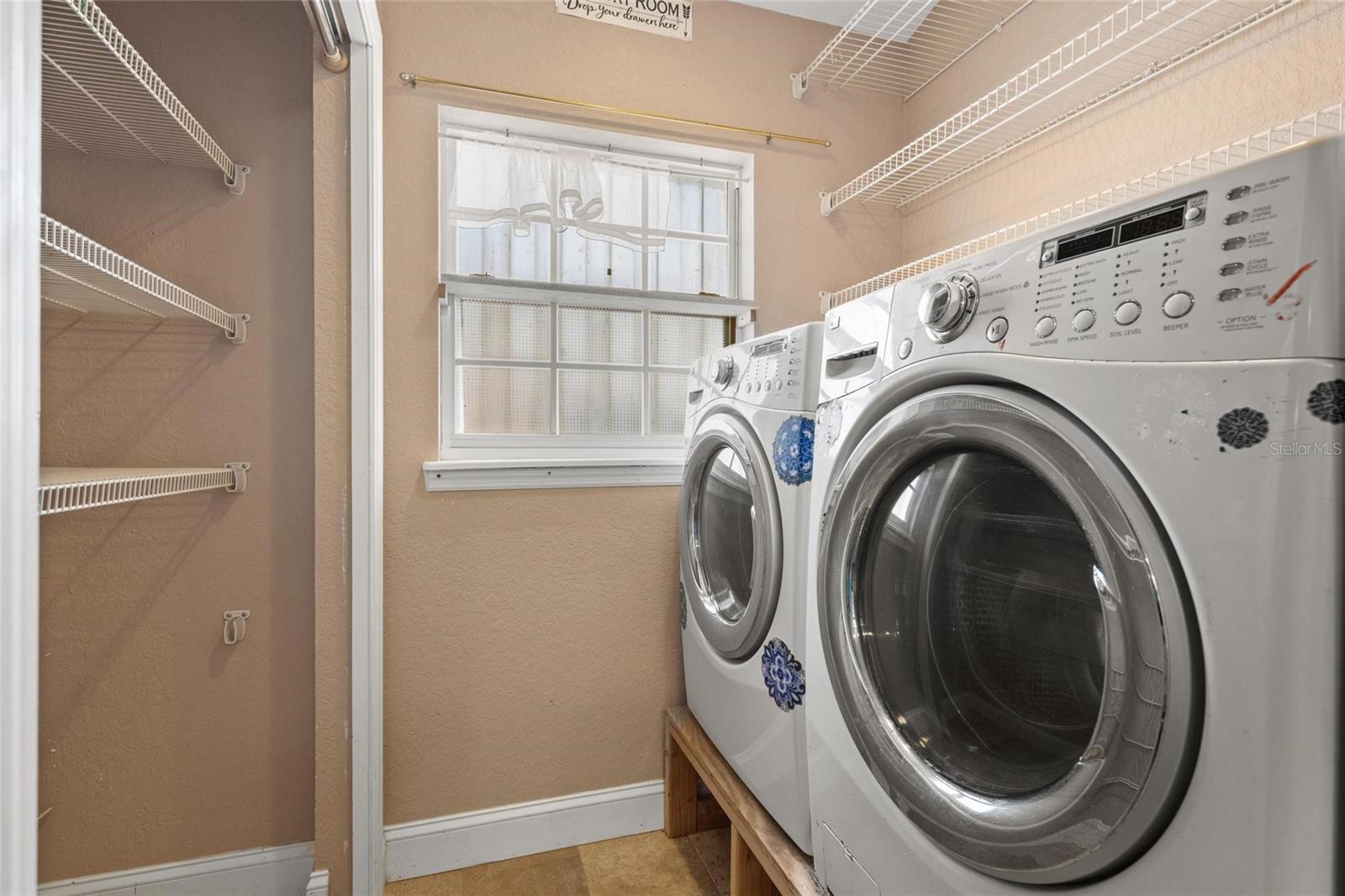 Image 31 of 34 For 1021 15th Street