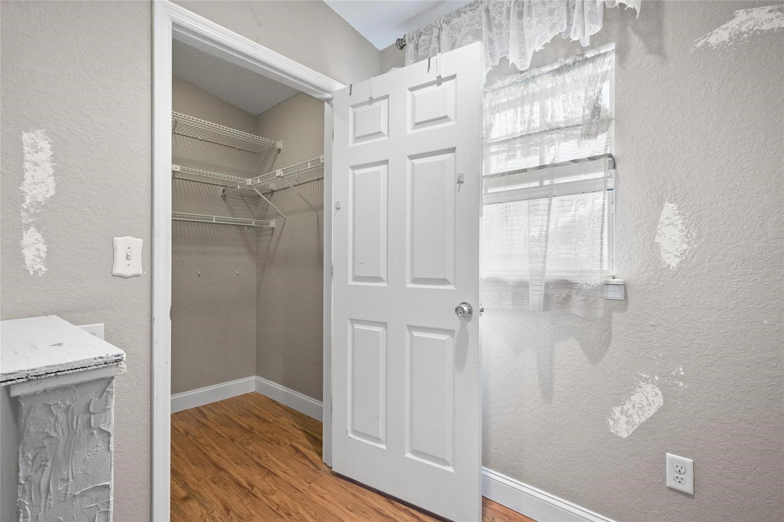 Image 33 of 34 For 1021 15th Street