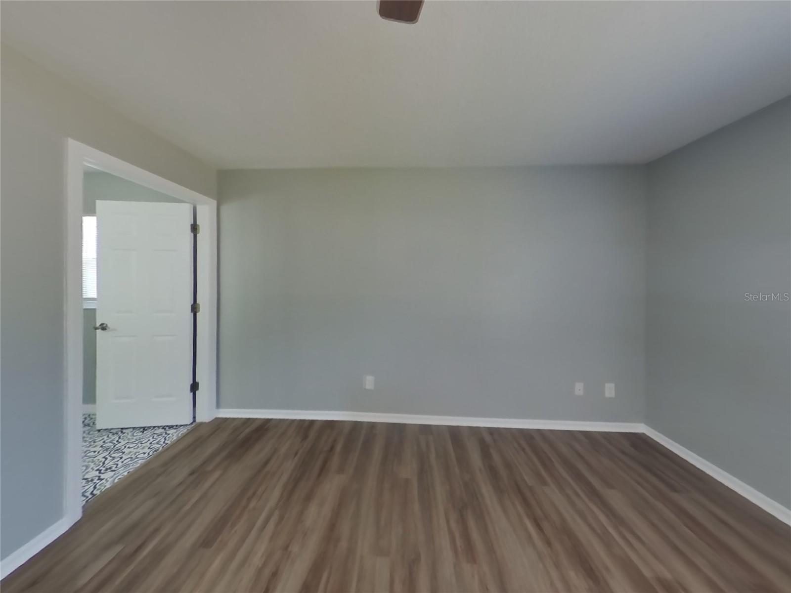 Image 6 of 13 For 6316 Adelia Avenue