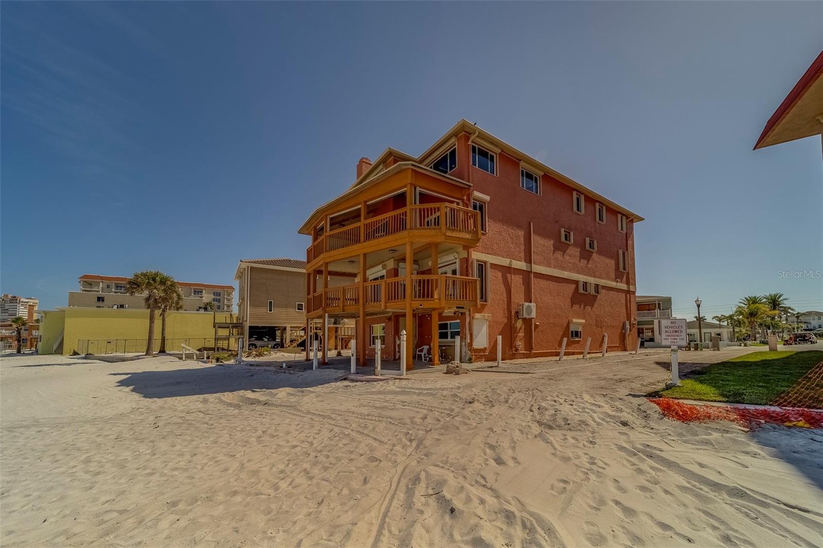 Details for 17606 Lee Avenue, REDINGTON SHORES, FL 33708