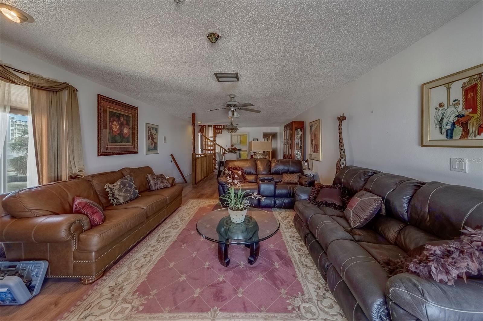 Image 31 of 86 For 17606 Lee Avenue