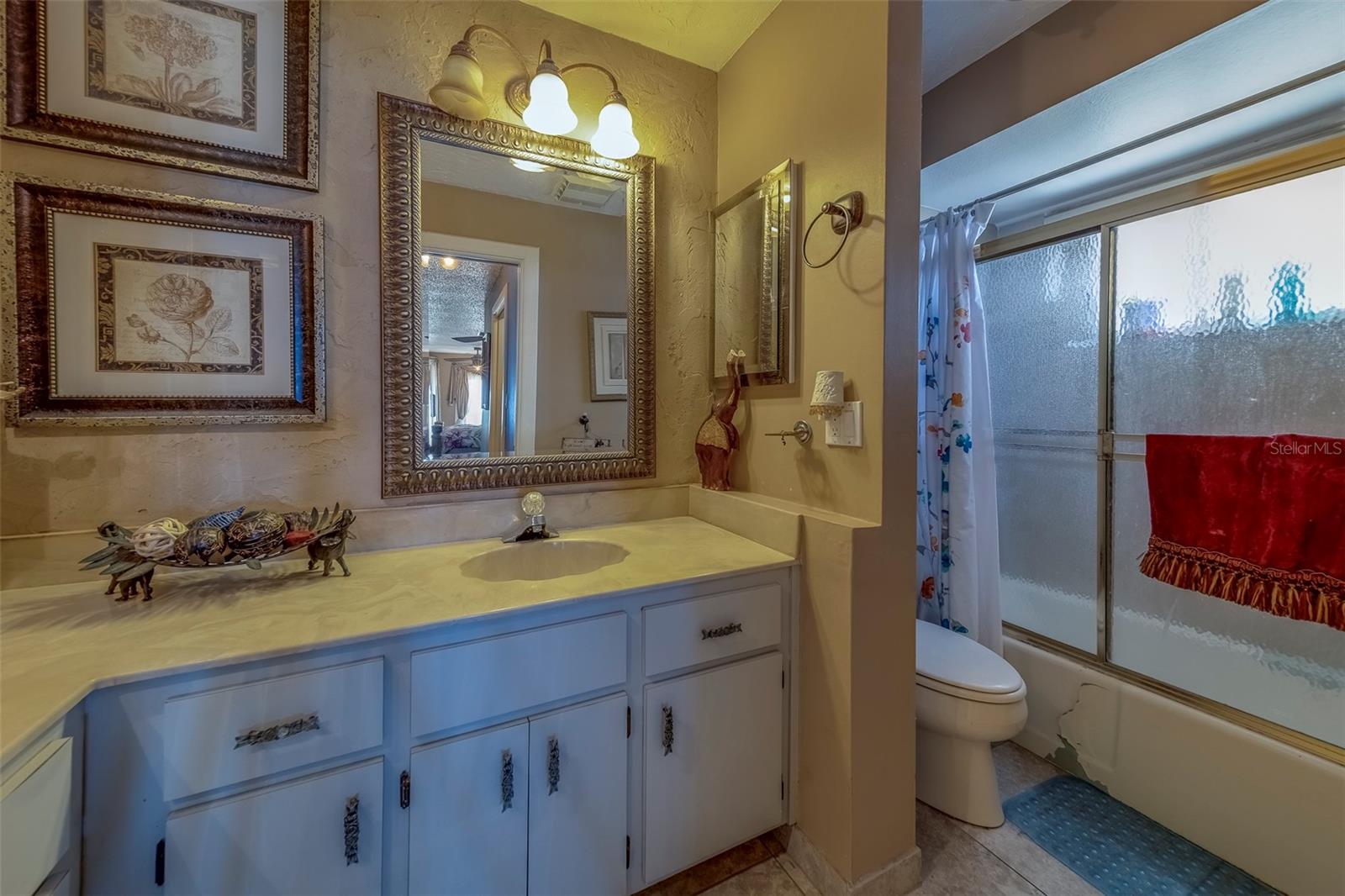 Image 34 of 86 For 17606 Lee Avenue