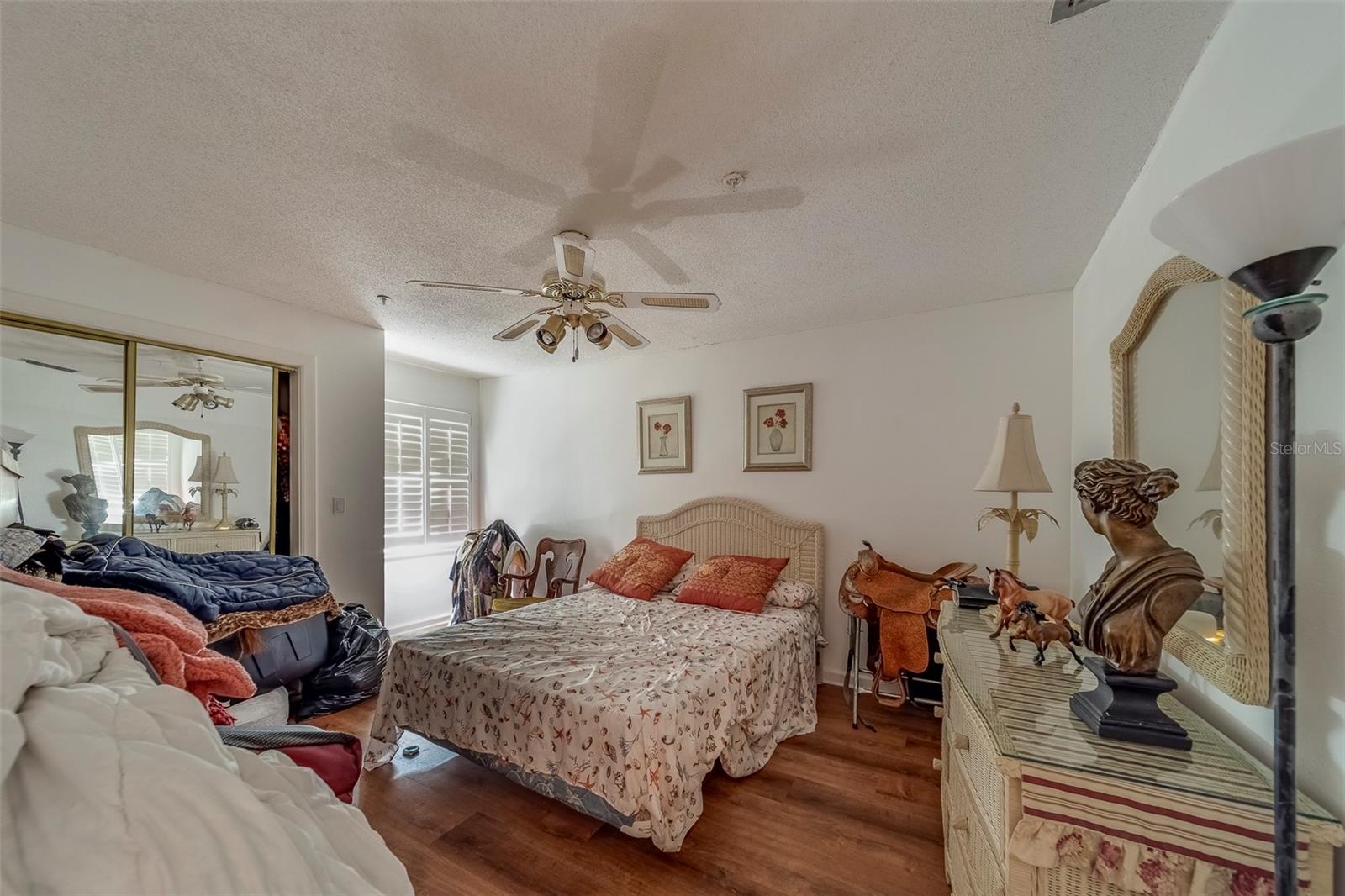 Image 36 of 86 For 17606 Lee Avenue