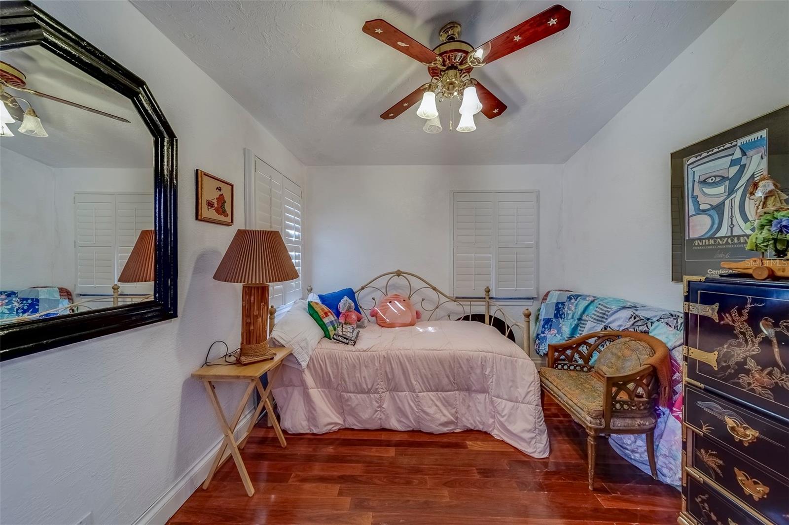 Image 61 of 86 For 17606 Lee Avenue