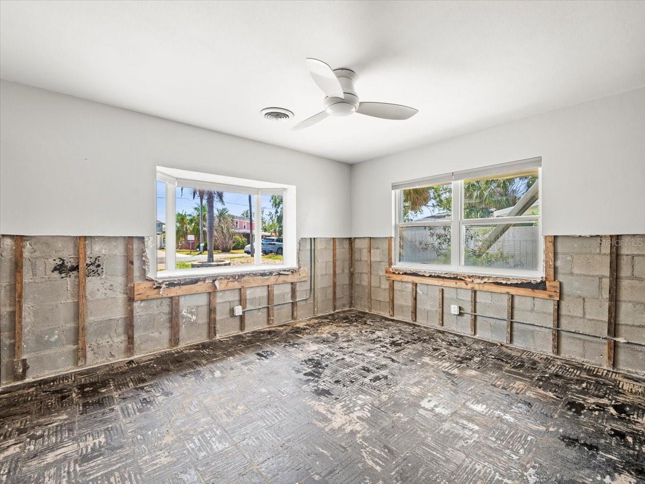 Image 16 of 37 For 5409 Pali Way