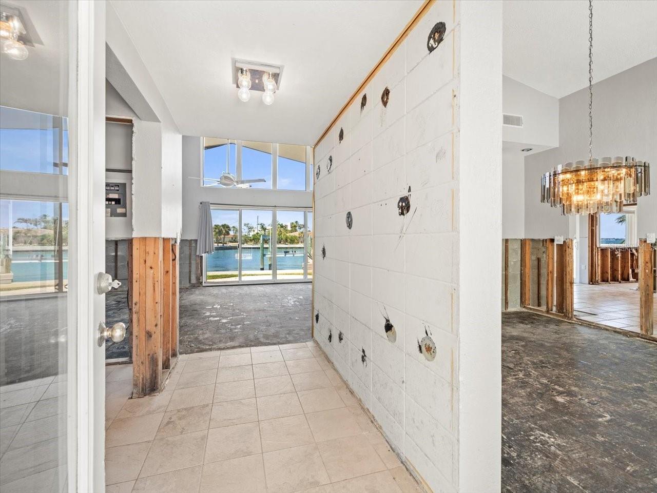 Image 7 of 37 For 5409 Pali Way