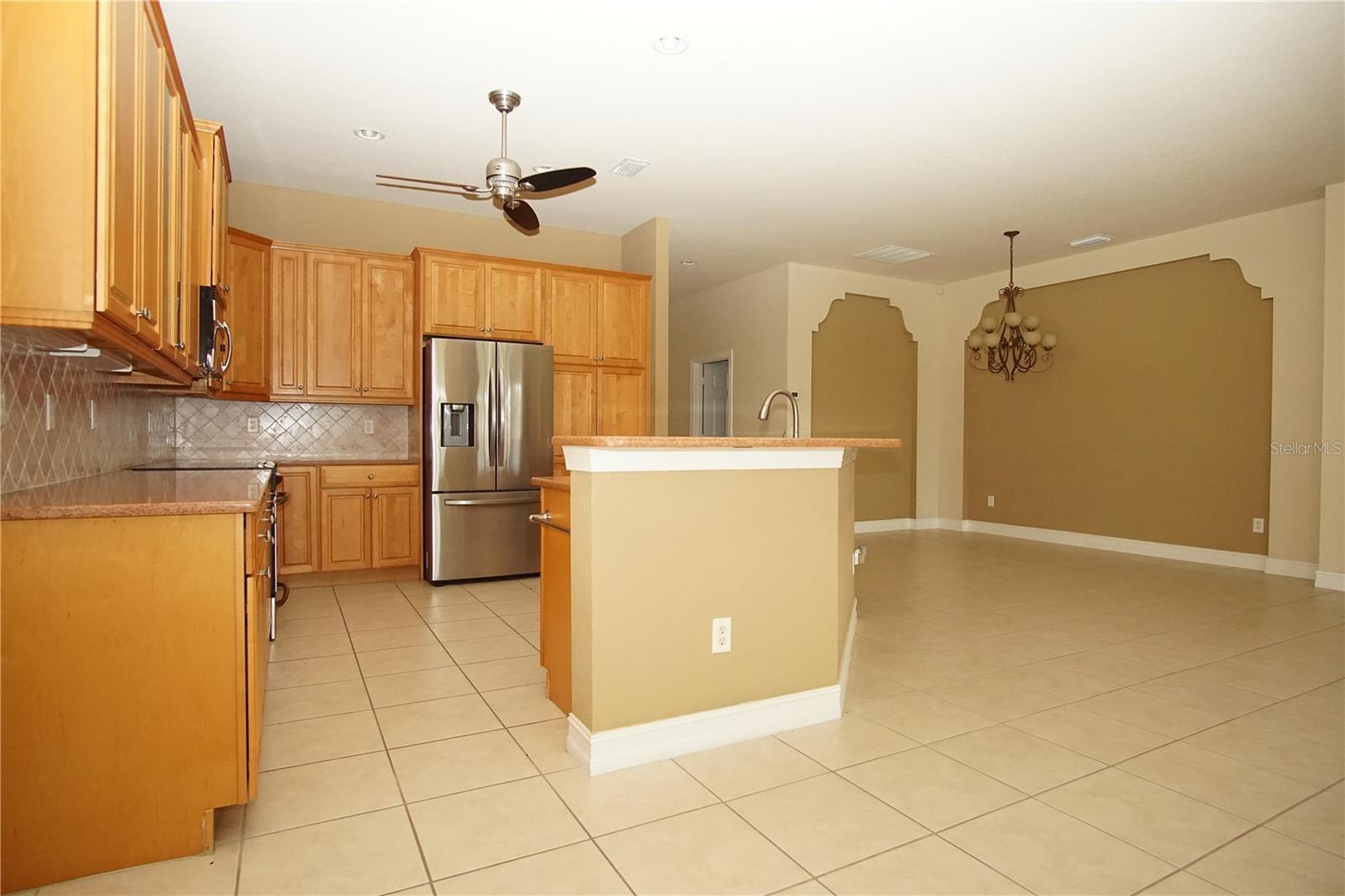 Image 5 of 21 For 4922 Sandy Brook Circle
