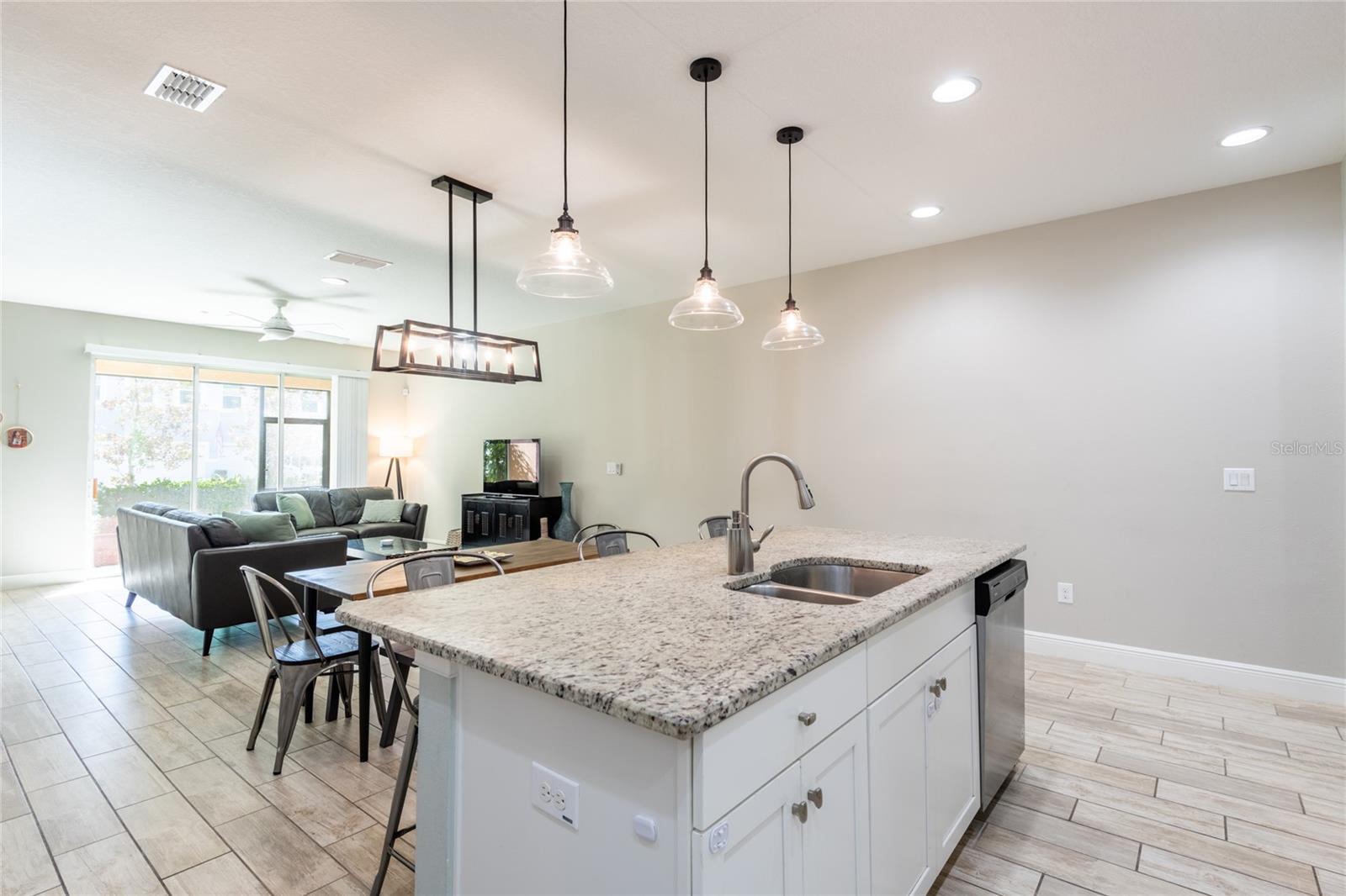 Listing photo id 9 for 17847 Althea Blue Place