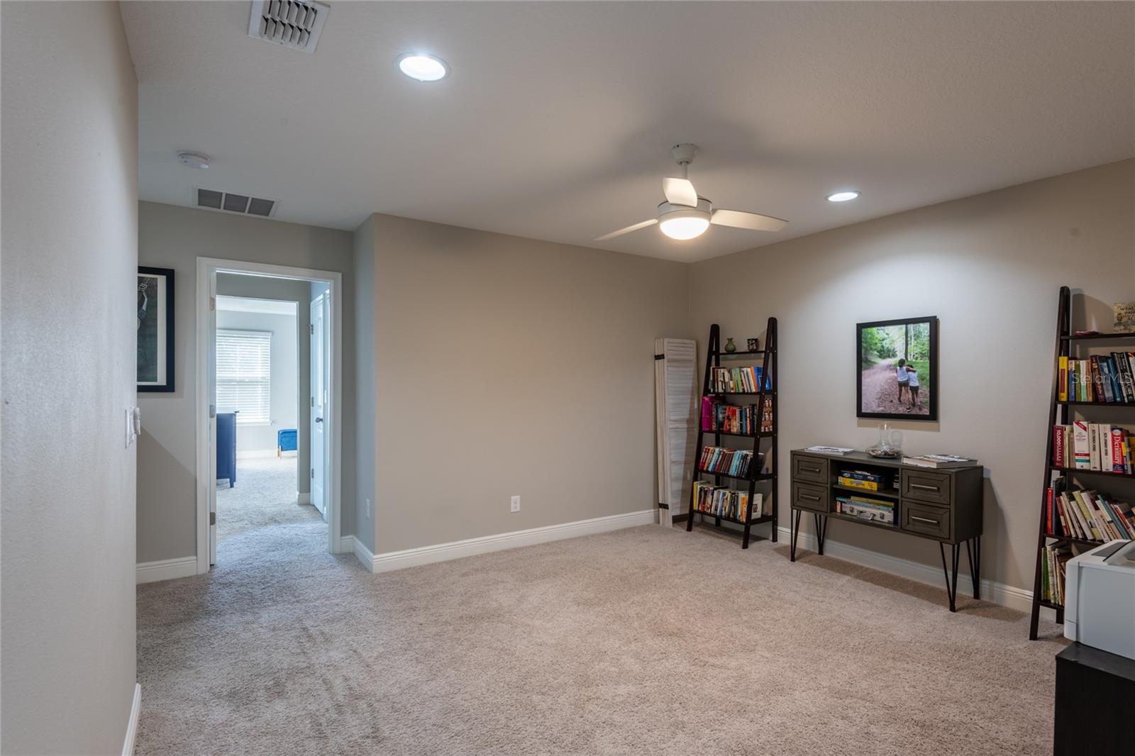 Listing photo id 14 for 17847 Althea Blue Place
