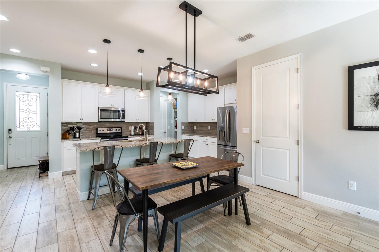 Listing photo id 5 for 17847 Althea Blue Place