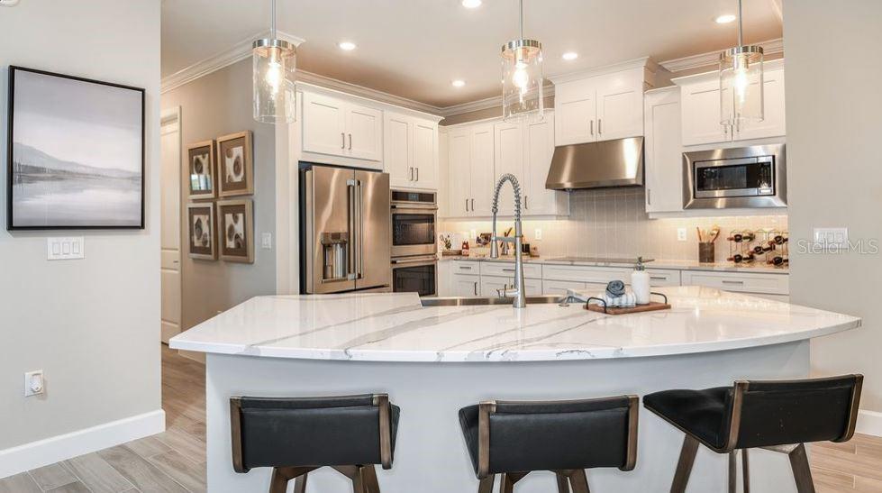 Listing photo id 2 for 11236 Kingly Lane