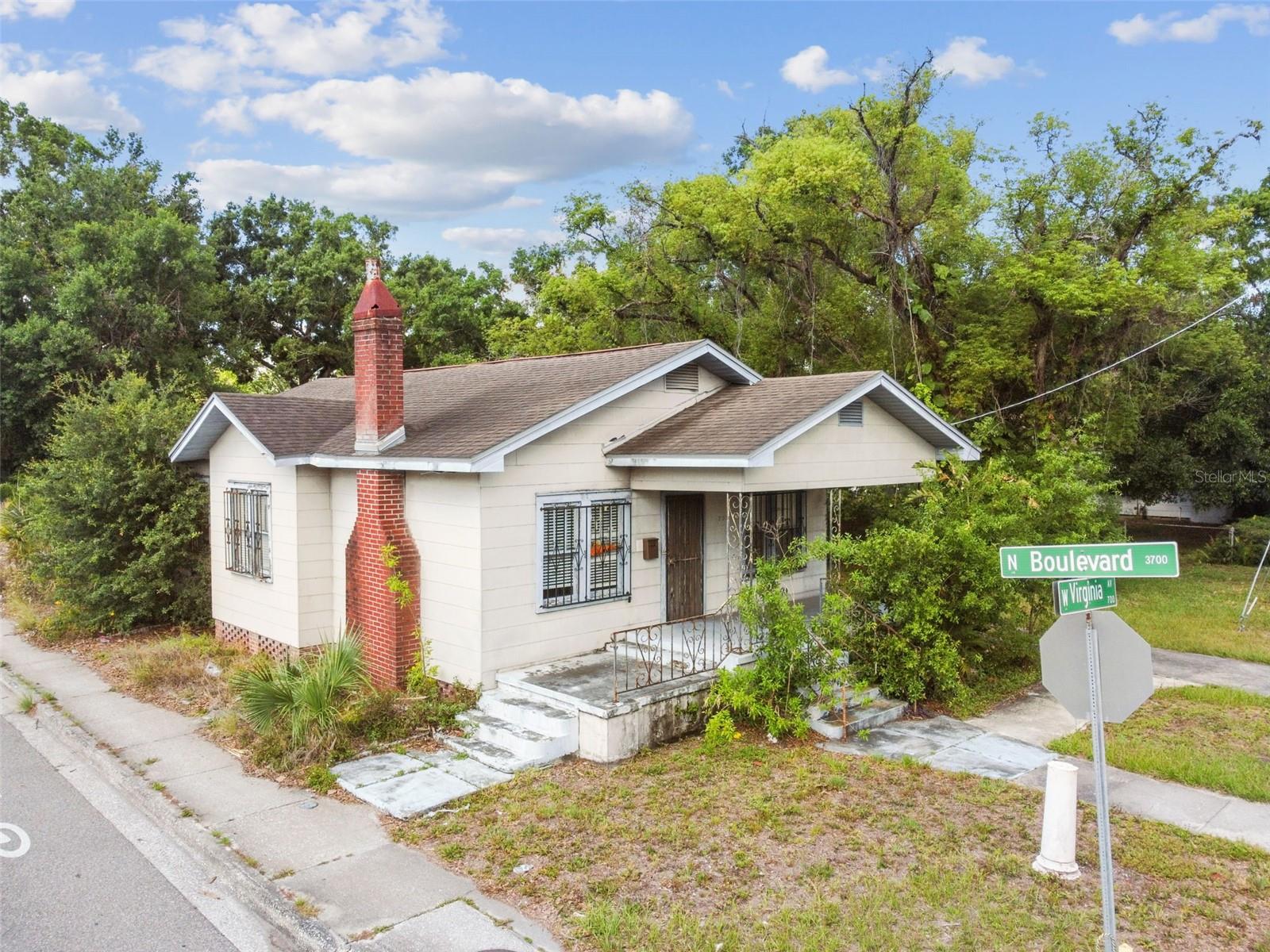 Image 71 of 90 For 702 Virginia Avenue