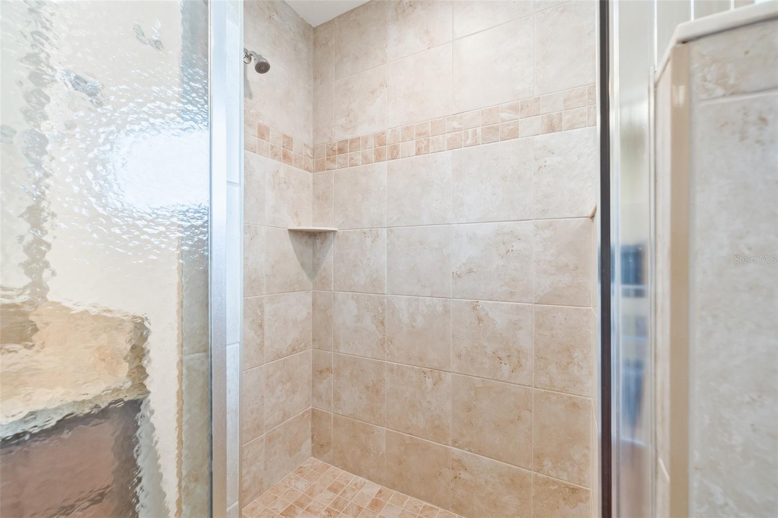 Image 17 of 39 For 6937 Gideon Circle