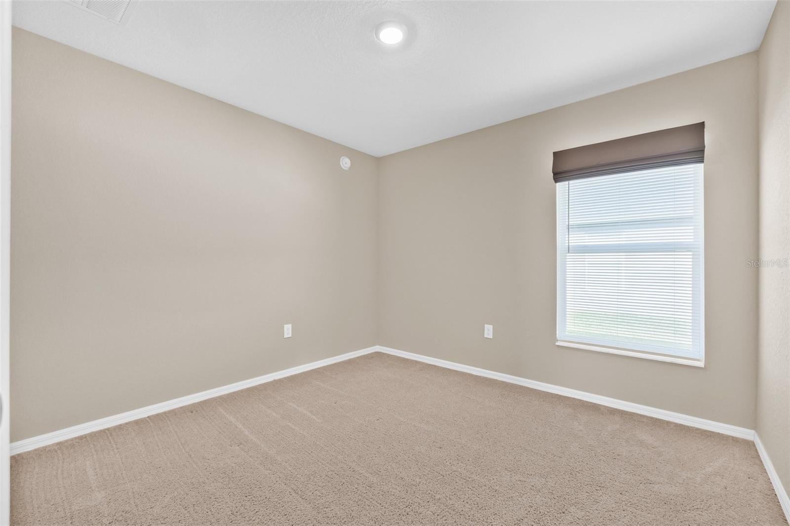 Image 19 of 39 For 6937 Gideon Circle