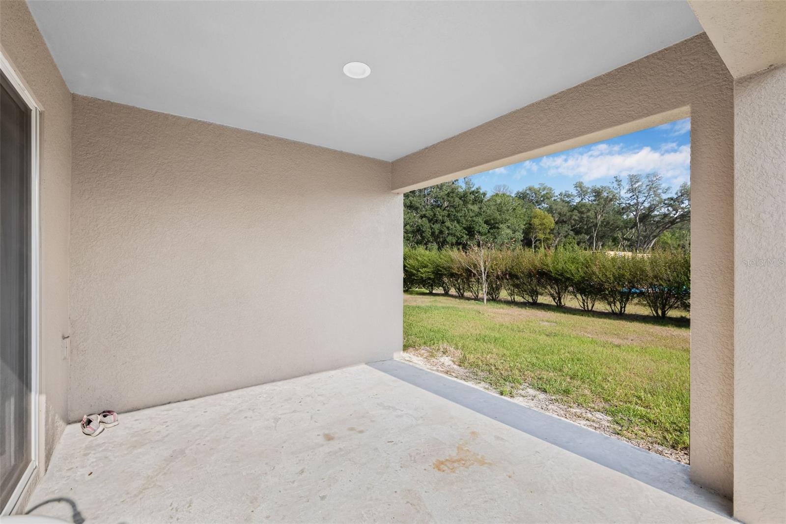 Image 24 of 39 For 6937 Gideon Circle