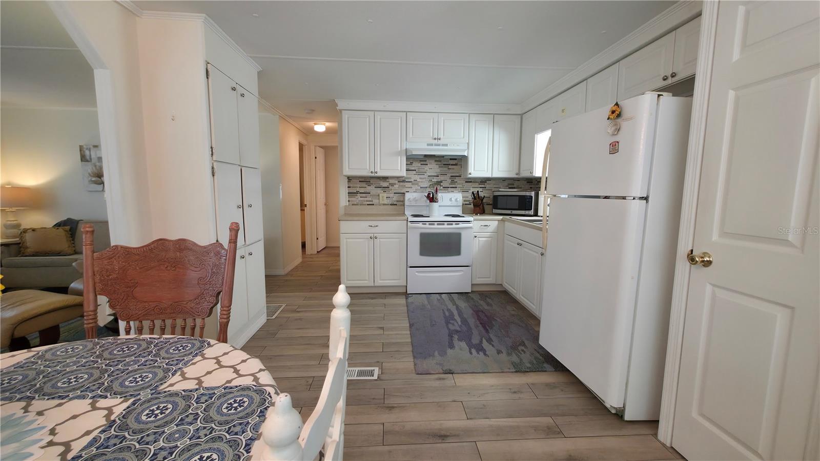 Image 15 of 64 For 5318 Mary Street