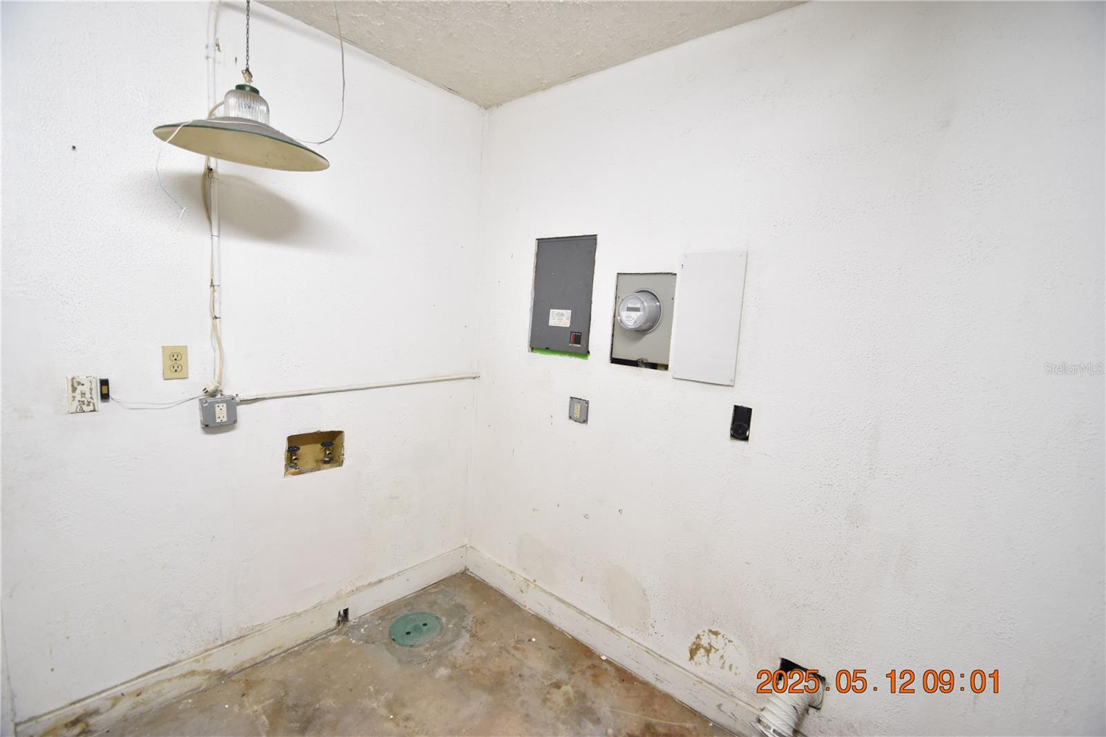 Image 13 of 43 For 2501 Stanley Matthew Circle