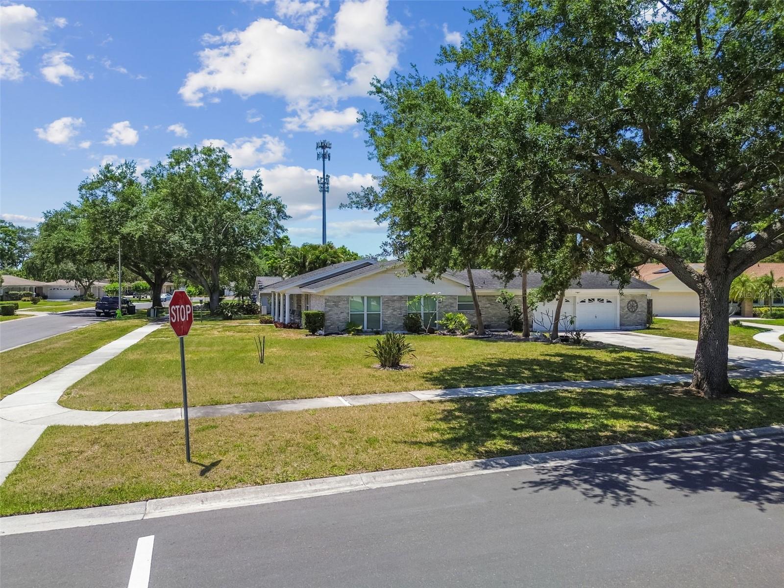 Image 3 of 33 For 10408 Butia Place