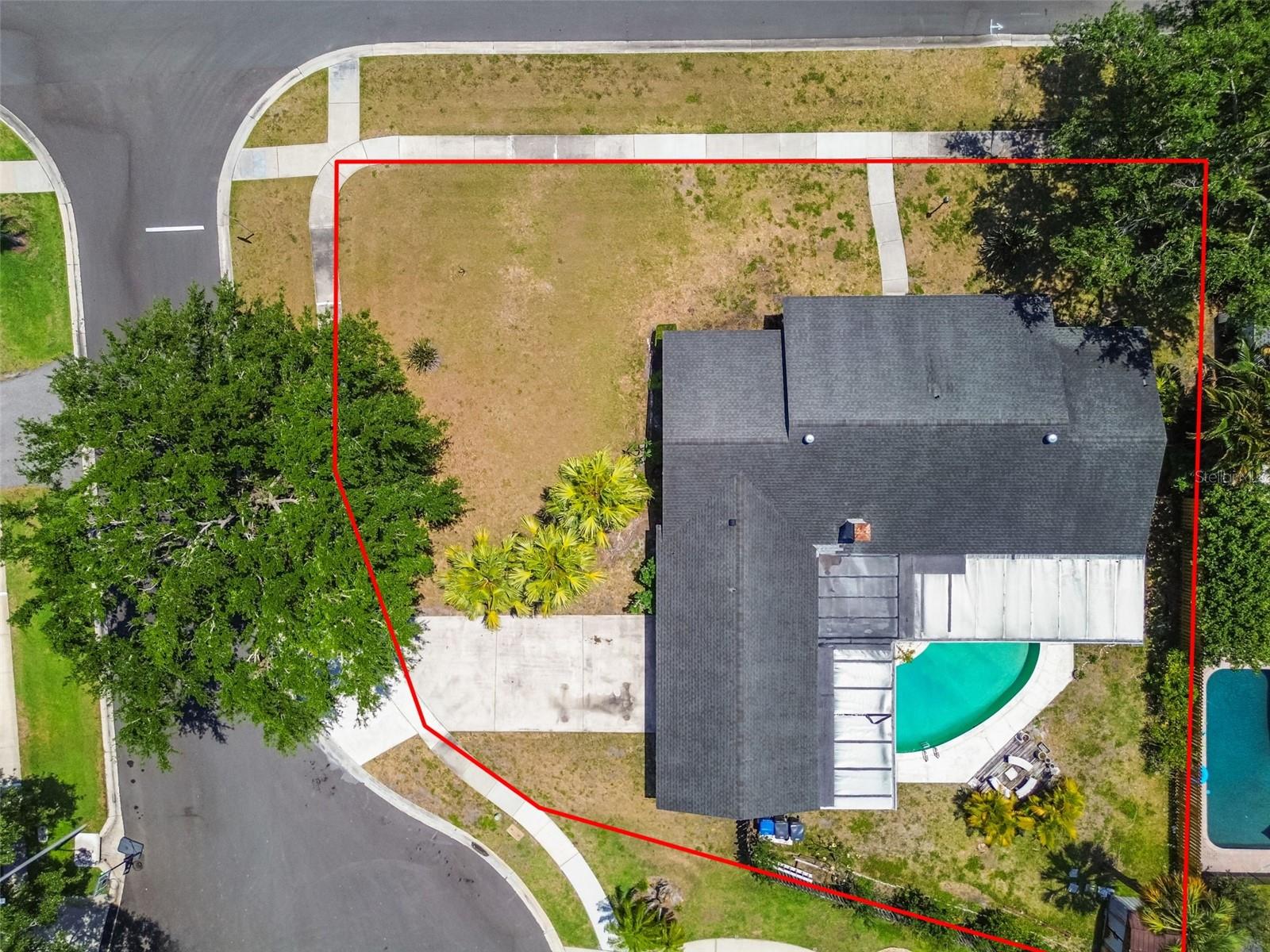 Image 4 of 33 For 10408 Butia Place