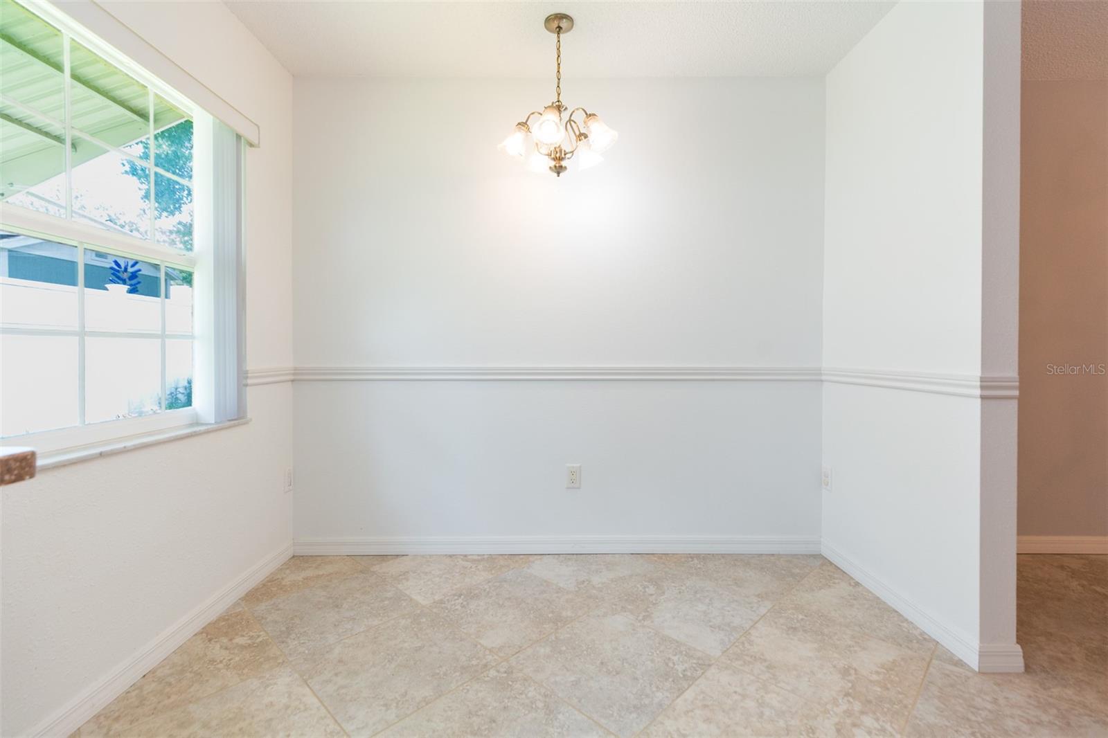 Image 32 of 68 For 39055 9th Avenue