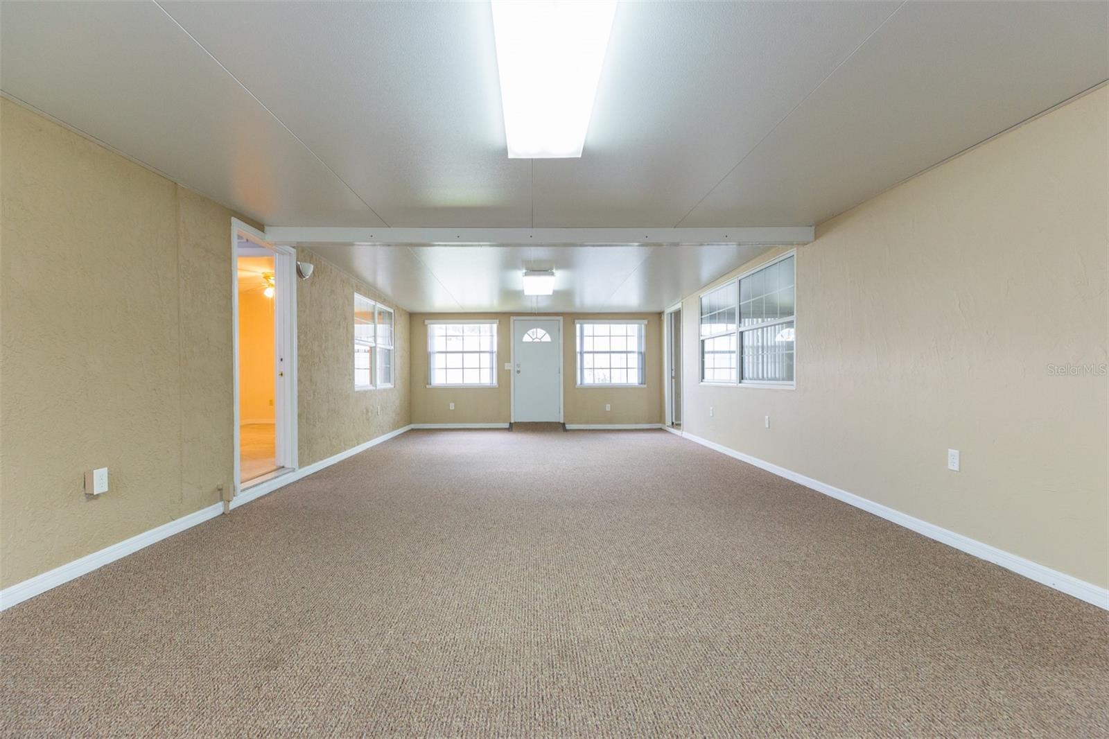 Image 38 of 68 For 39055 9th Avenue