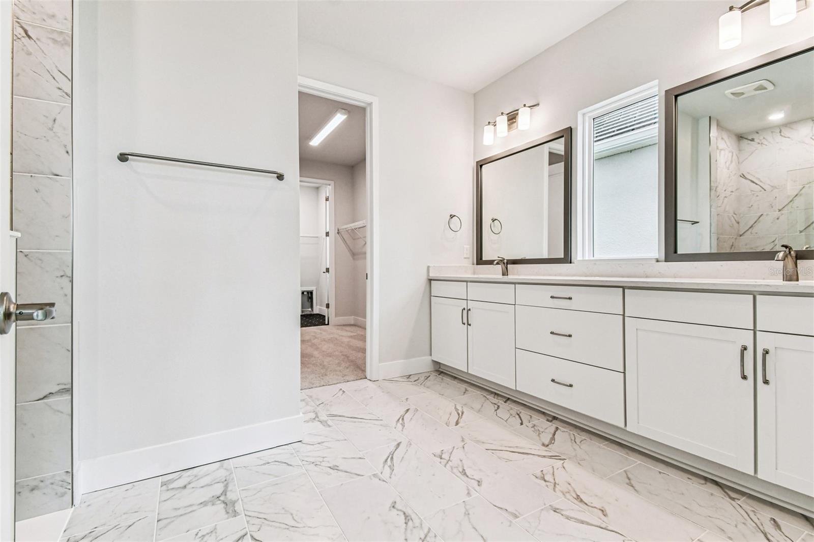 Image 21 of 58 For 648 Allora Avenue