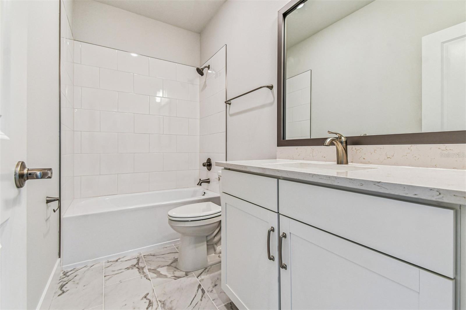 Image 35 of 58 For 648 Allora Avenue