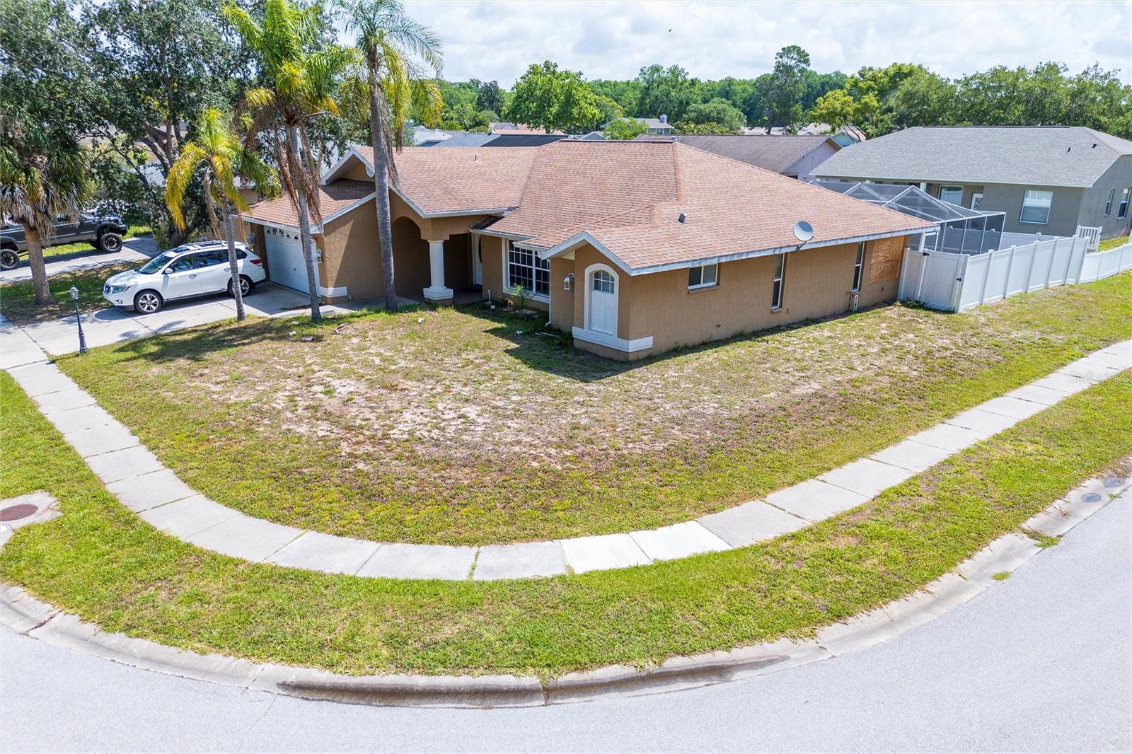 Image 3 of 38 For 10149 Briar Circle