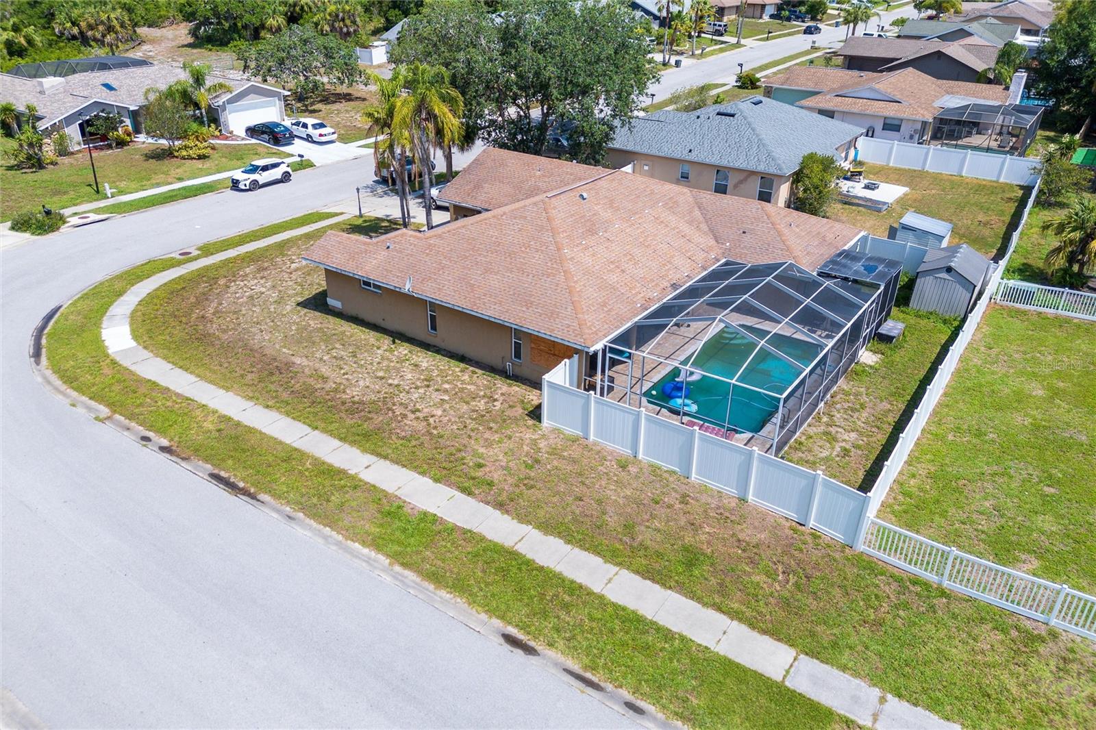 Image 32 of 38 For 10149 Briar Circle