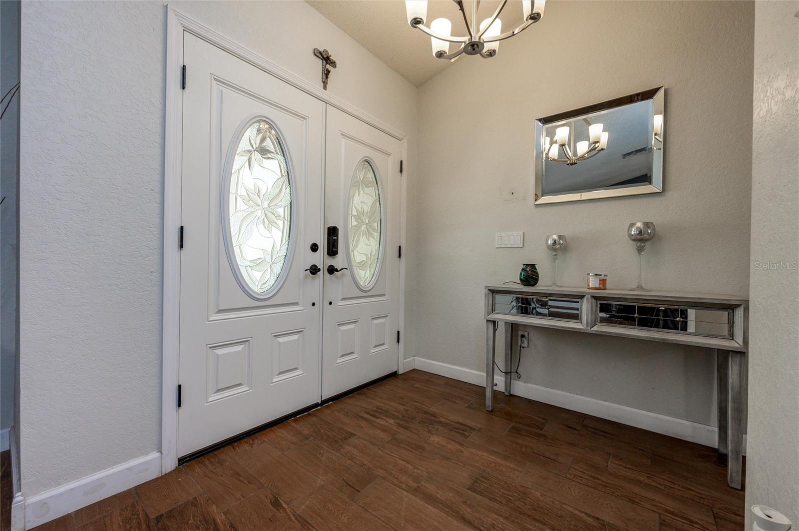 Image 9 of 38 For 10149 Briar Circle